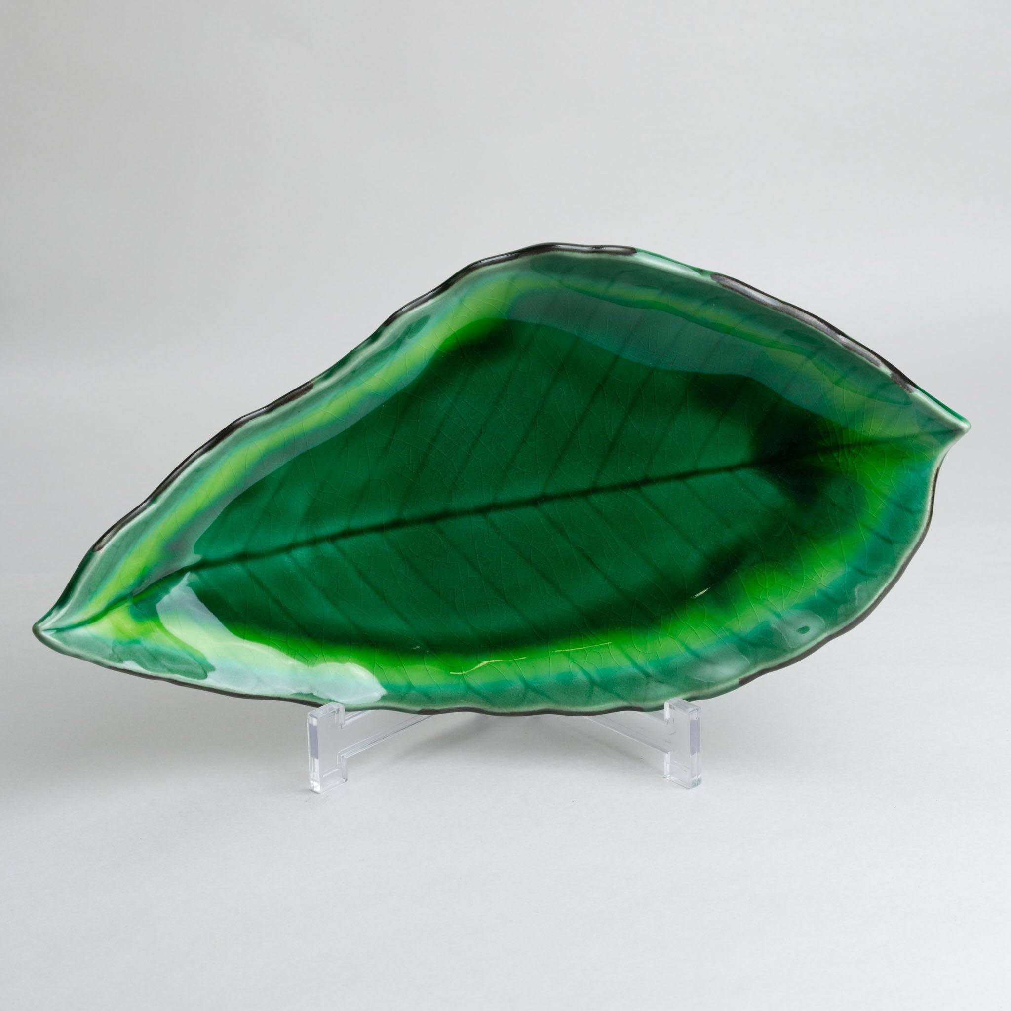 111-0492 Green leaf plate