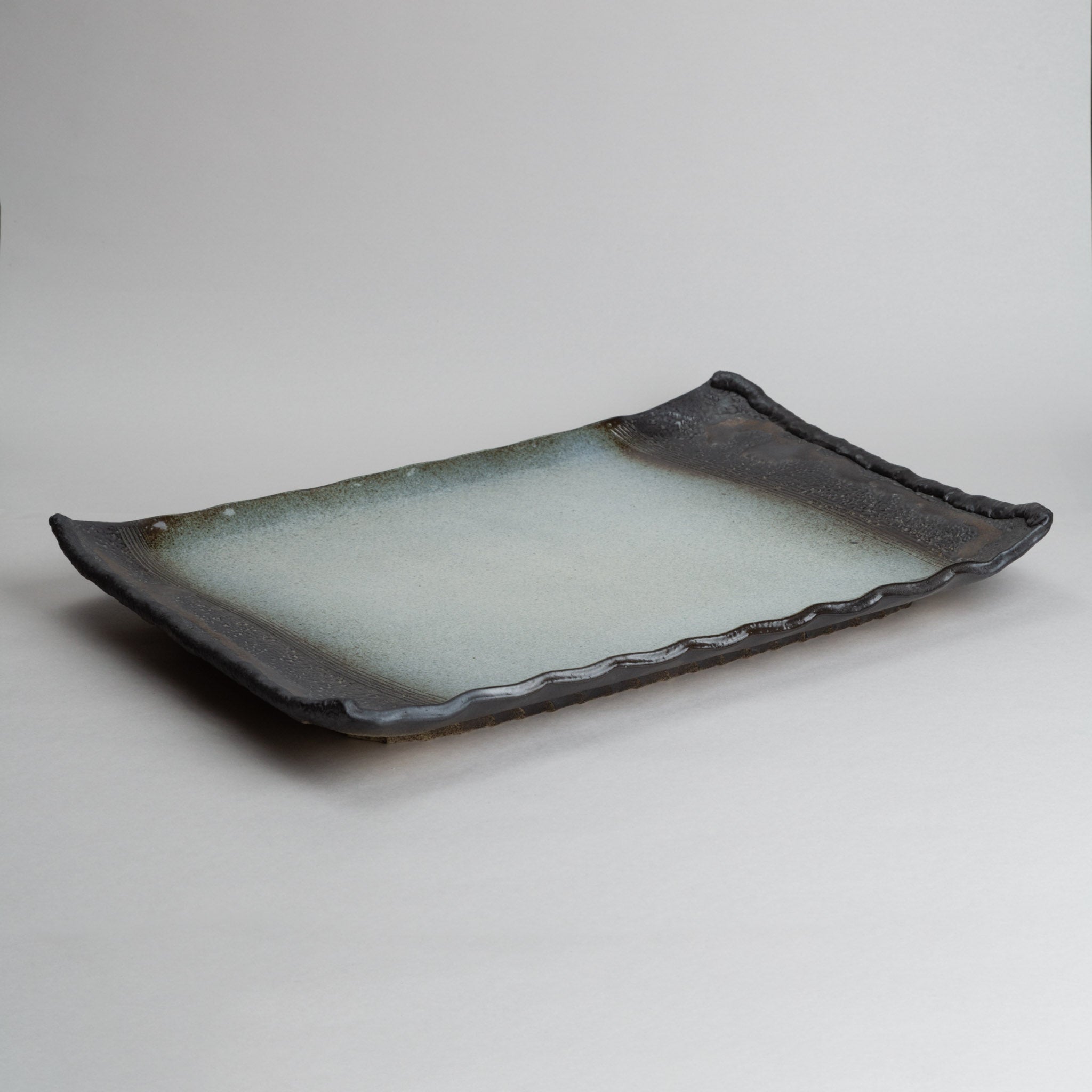 118-2106 Grey rec. platter (hand made)
