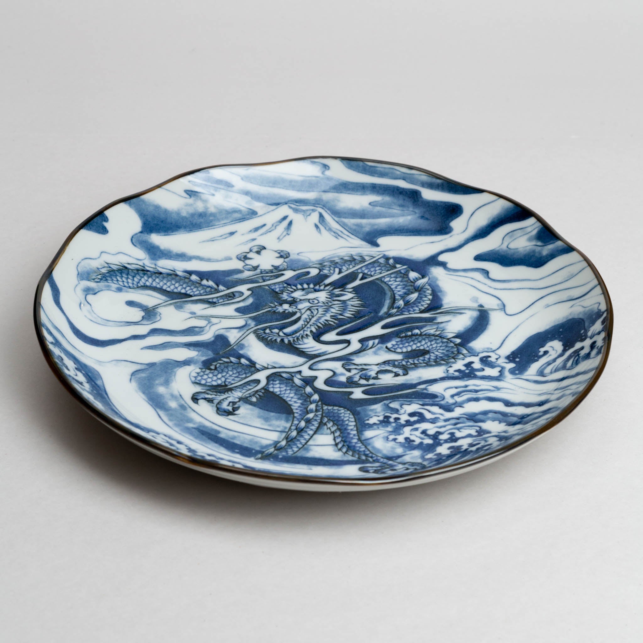 128-4459 Blue dragon dinner plate