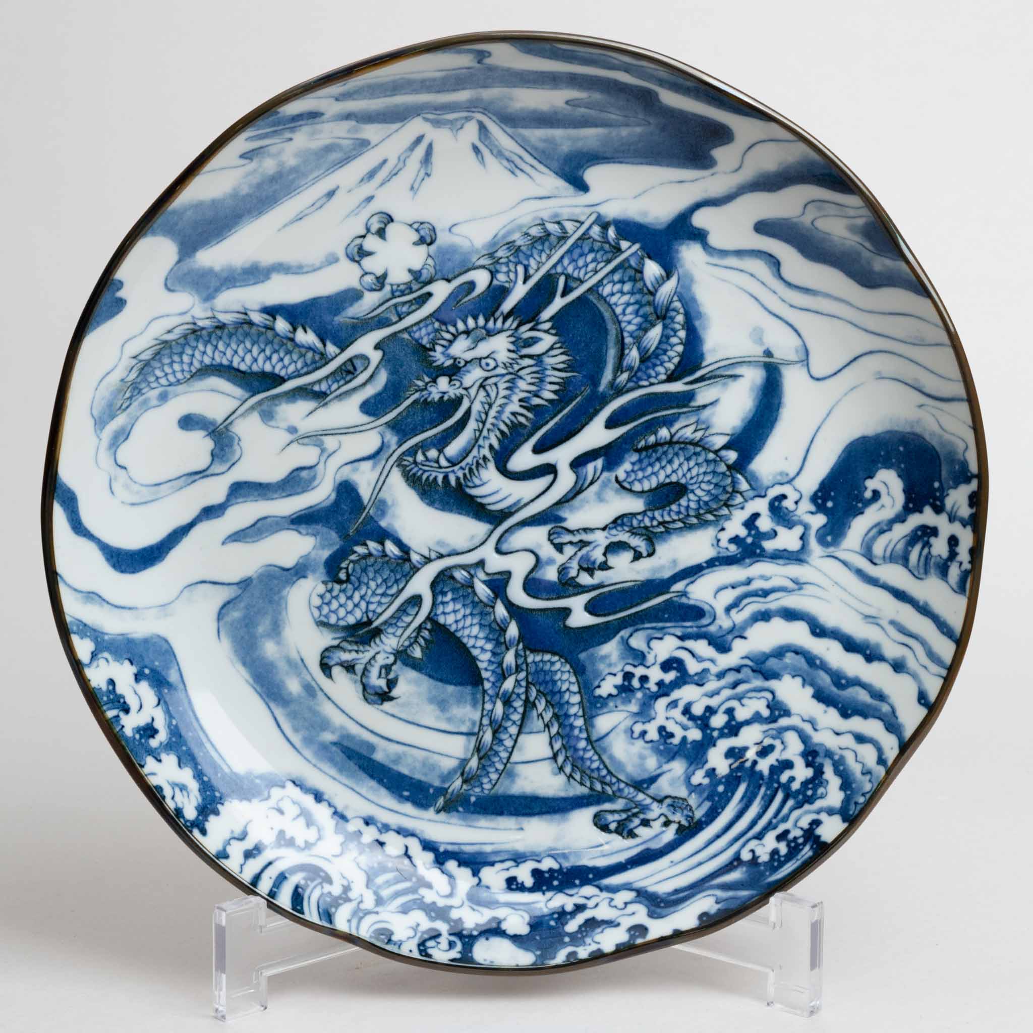 128-4459 Blue dragon dinner plate