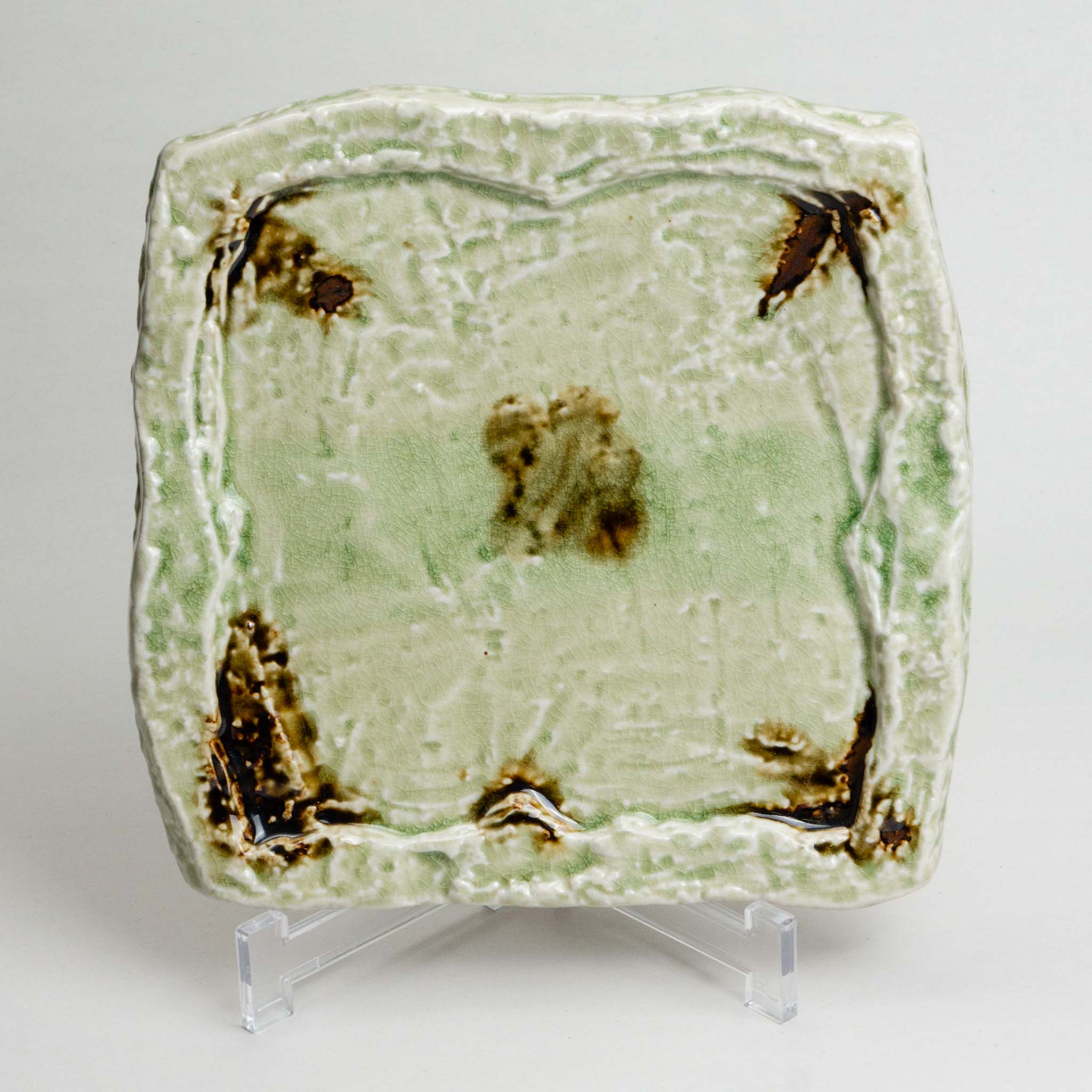 131-0432 Green sq. thick plate