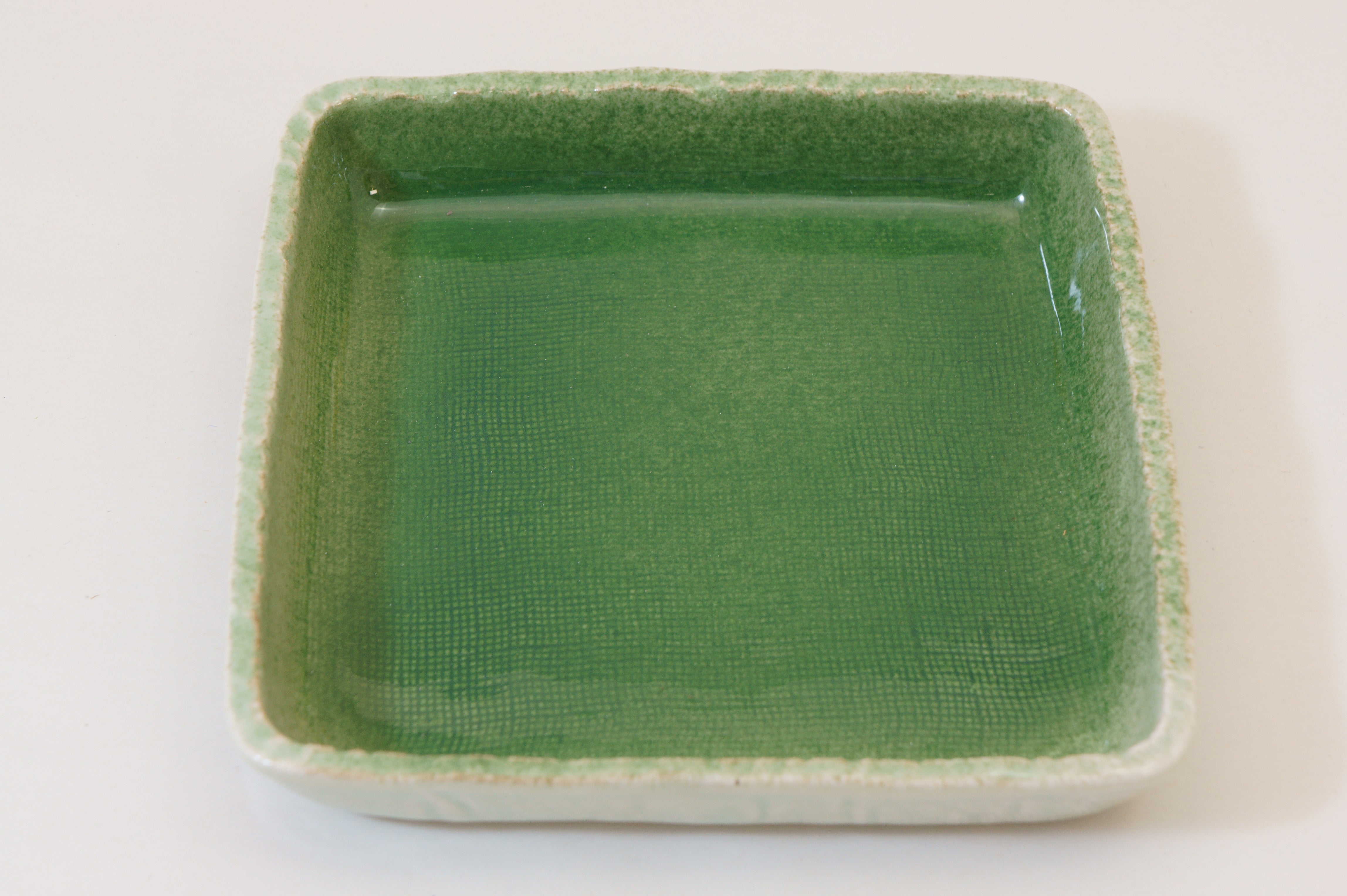 131-0809 Square sabi edge bowl 16.7cm