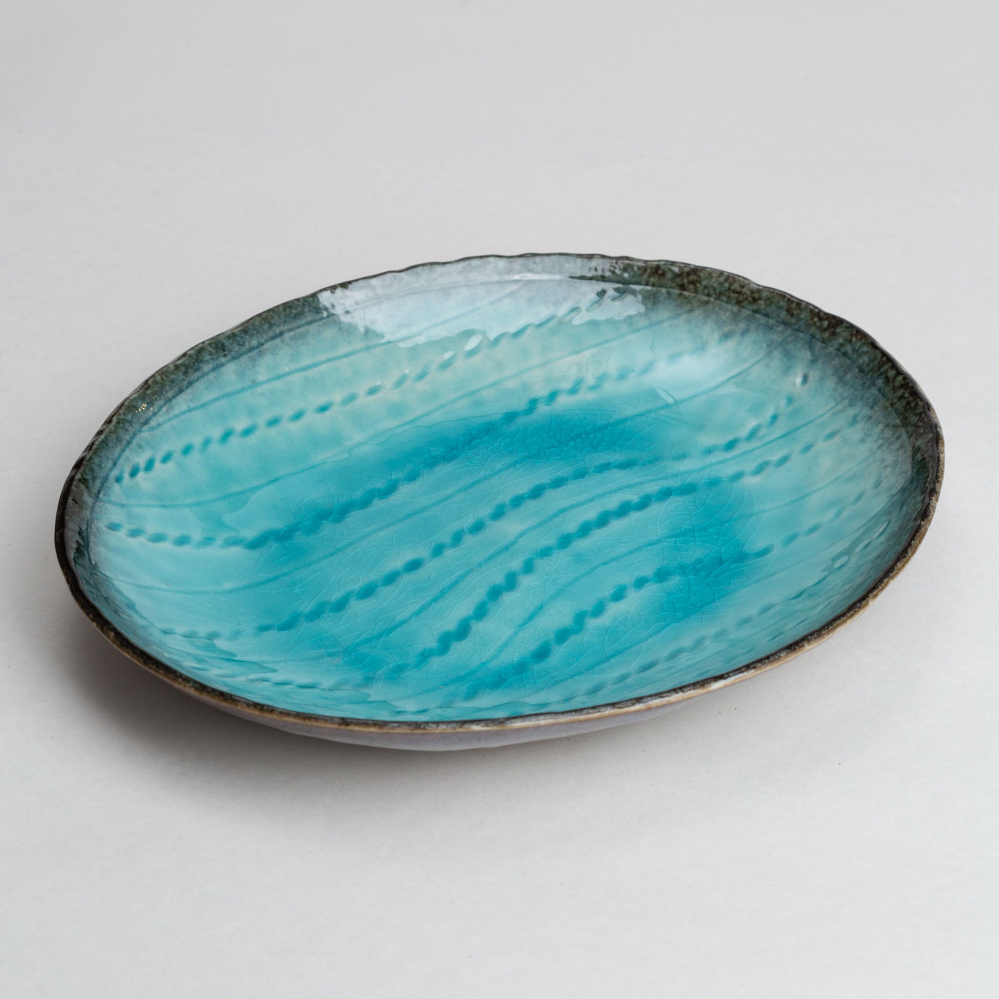 138-3487 Blue crackle-glaze oval mid plate