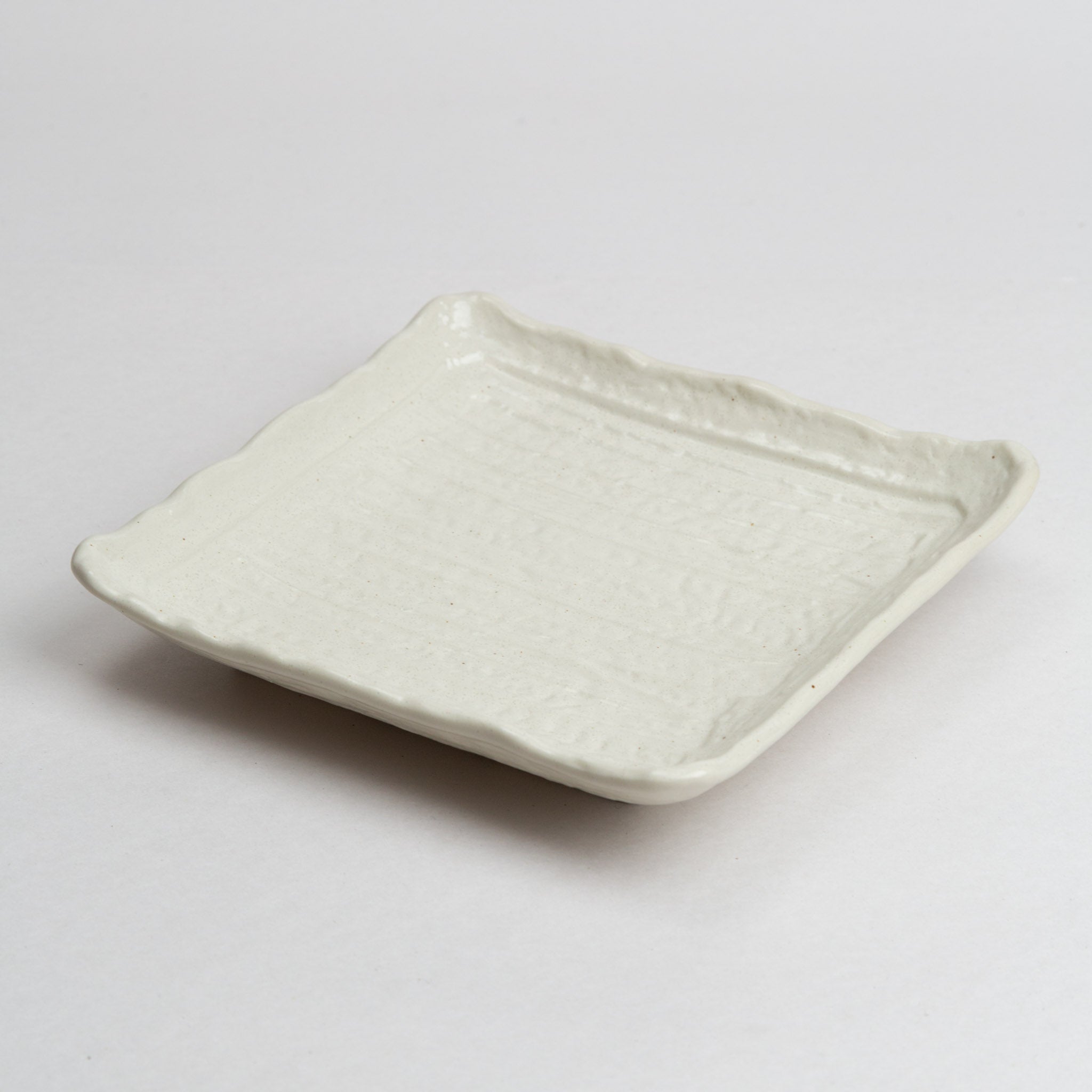 138-5712 White square mid plate