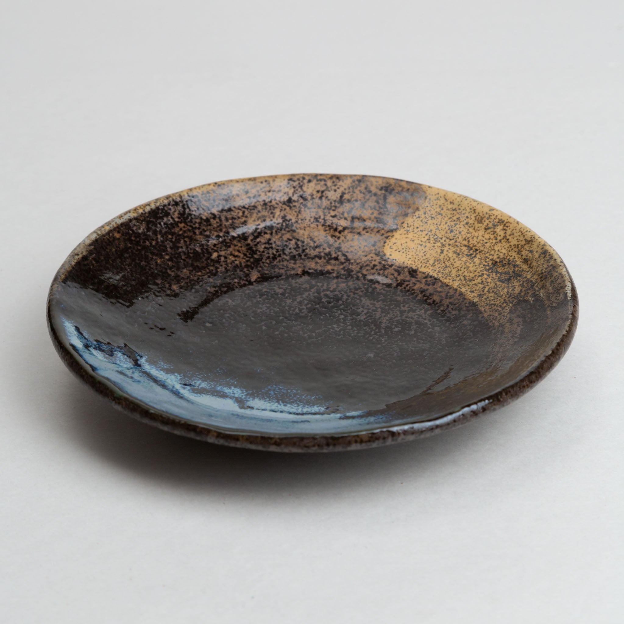 141-0153 Hagoromo plate 17cm