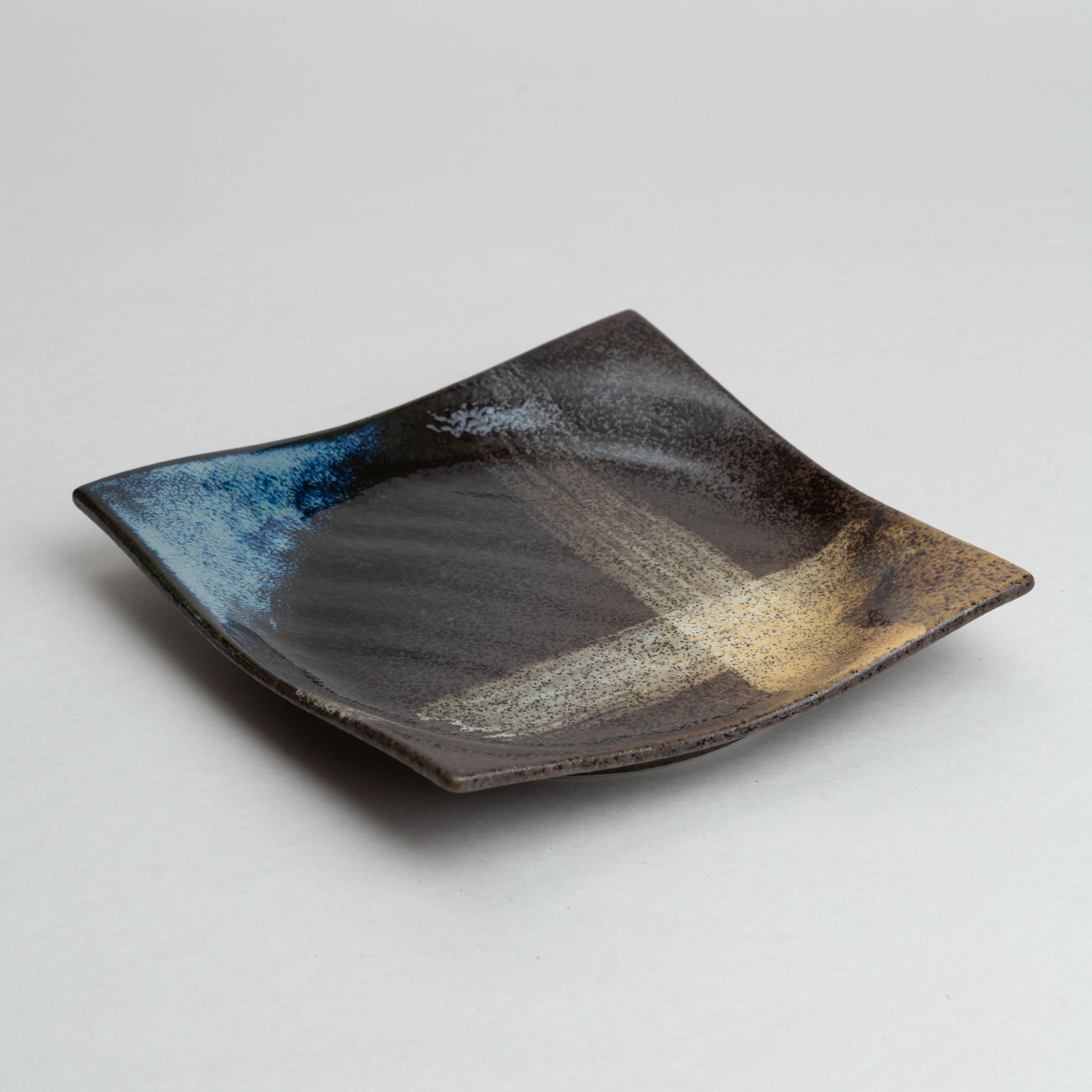 148-4163 Hagoromo square plate 17cm