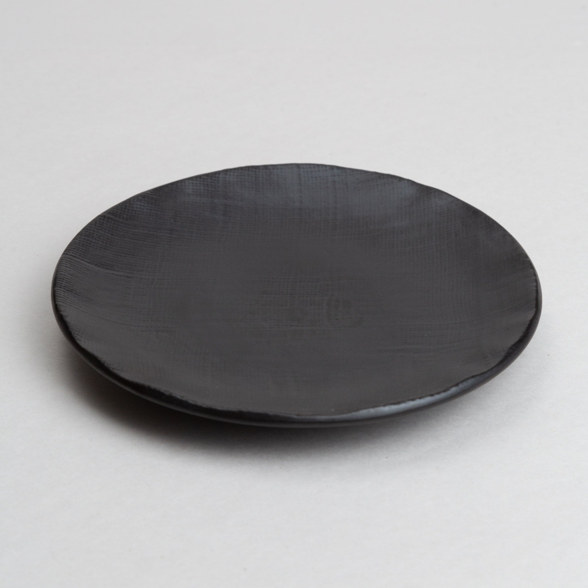 148-6095 Matt black side plate 16cm