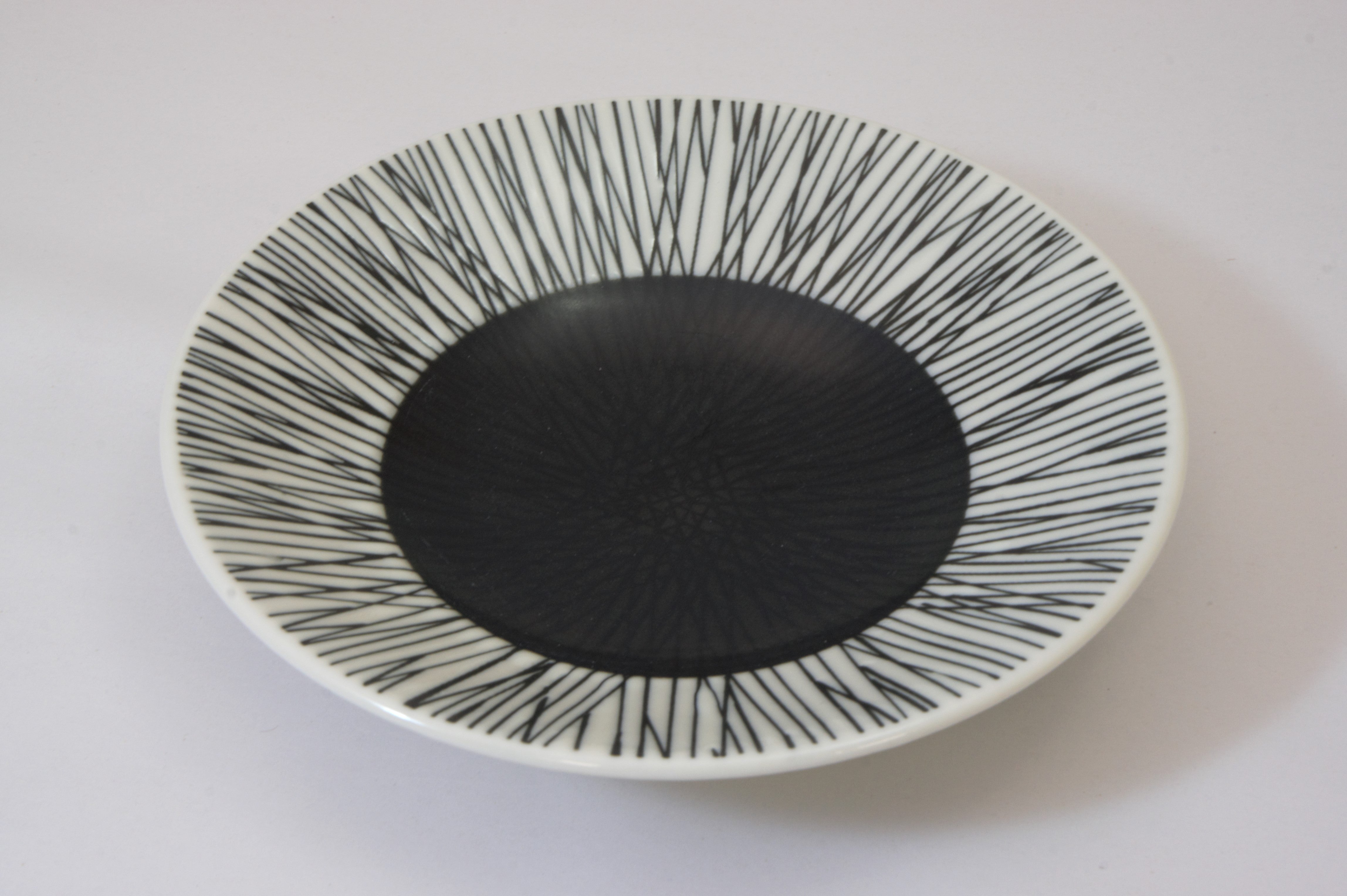 159-6711 Black stripe shallow bowl