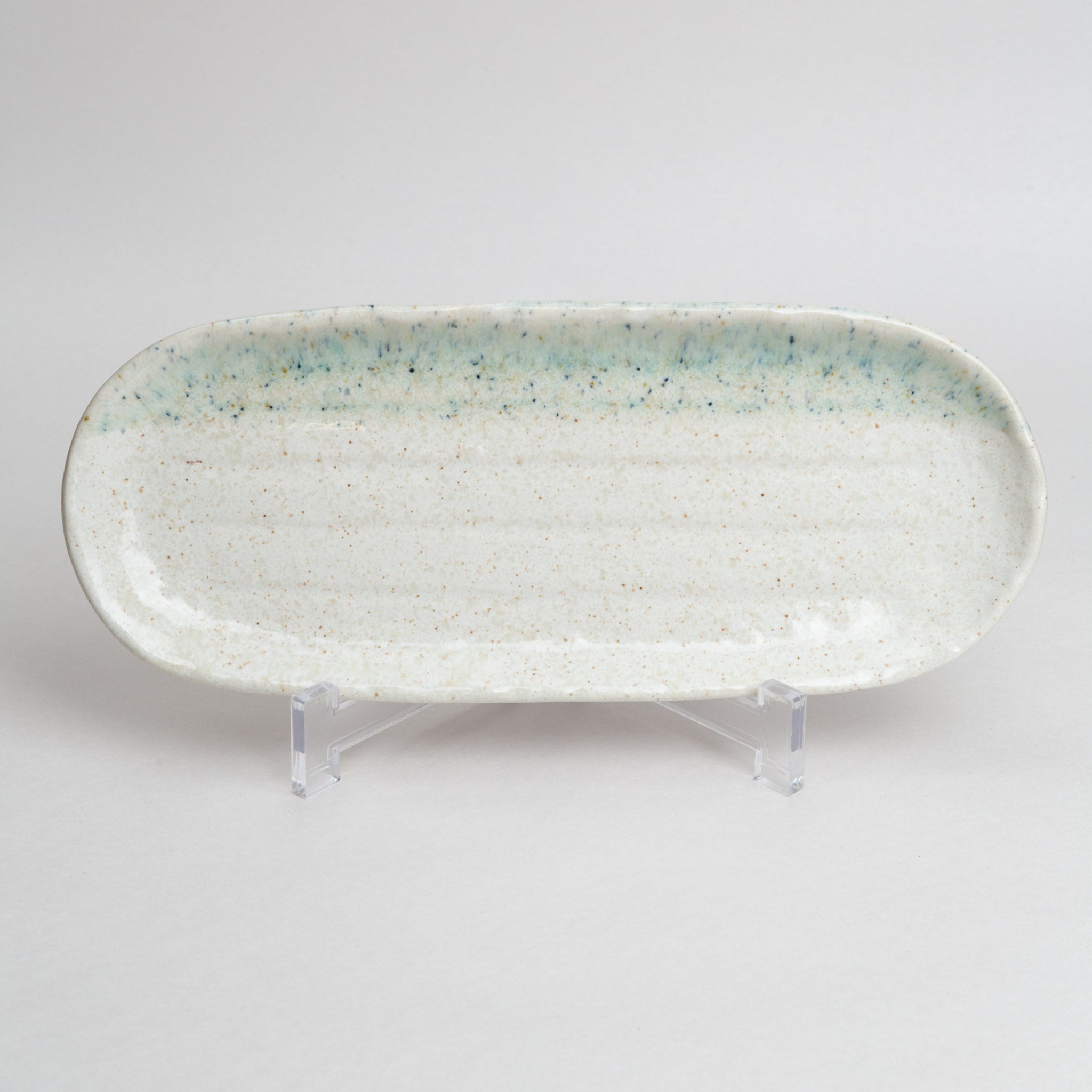 178-2226 Green on white oval sanma plate