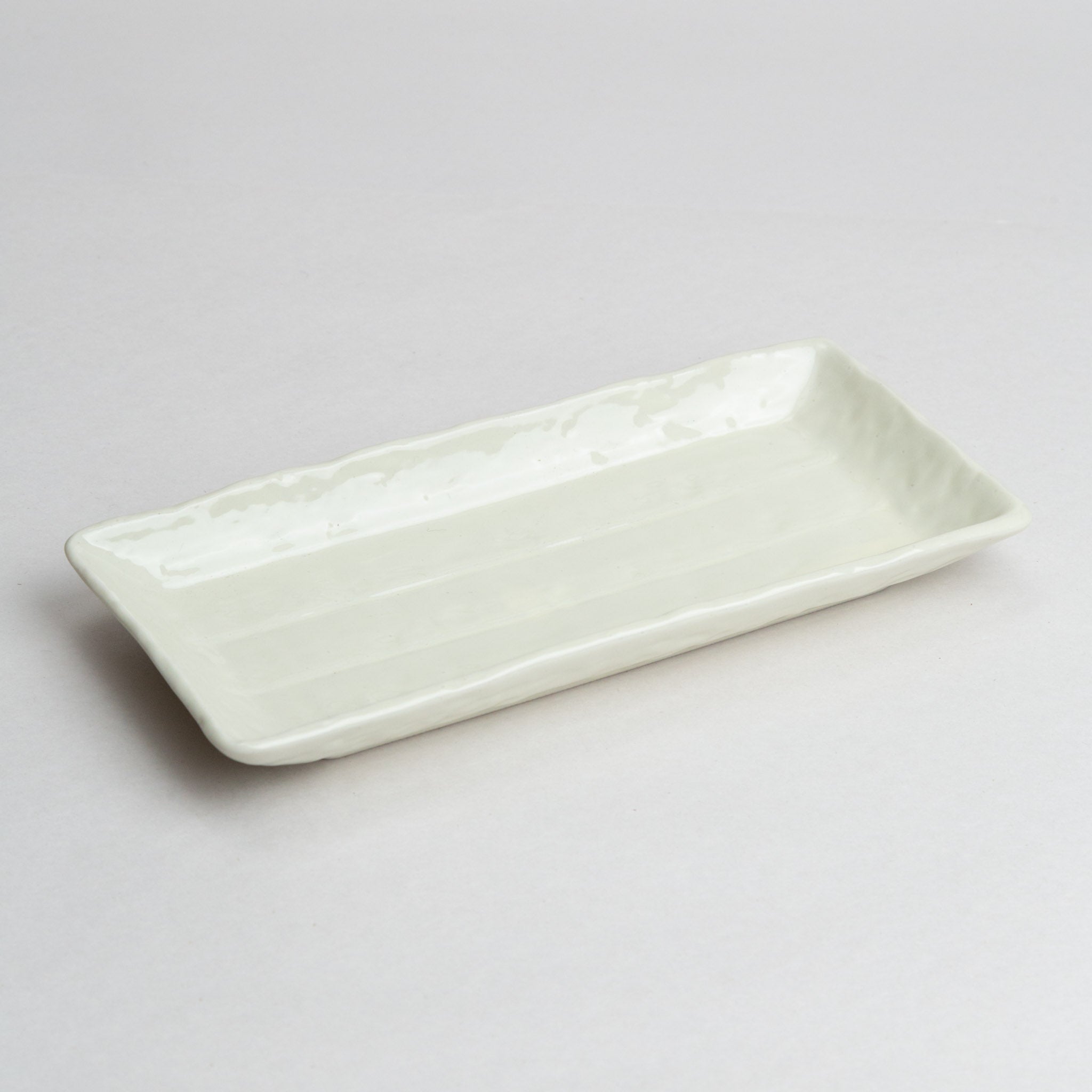 188-6236 White small tsukidashi plate