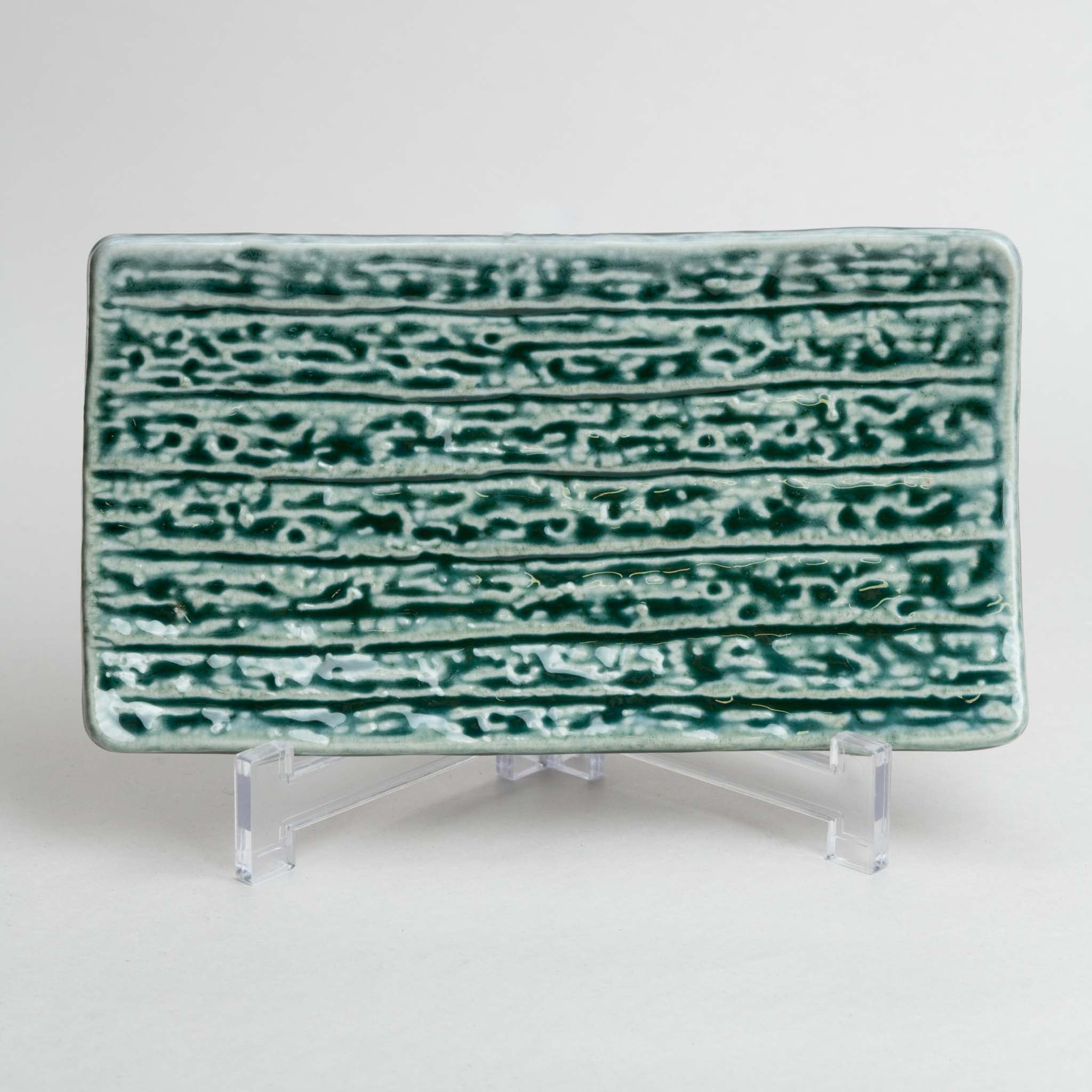 191-0316 Footed green plate