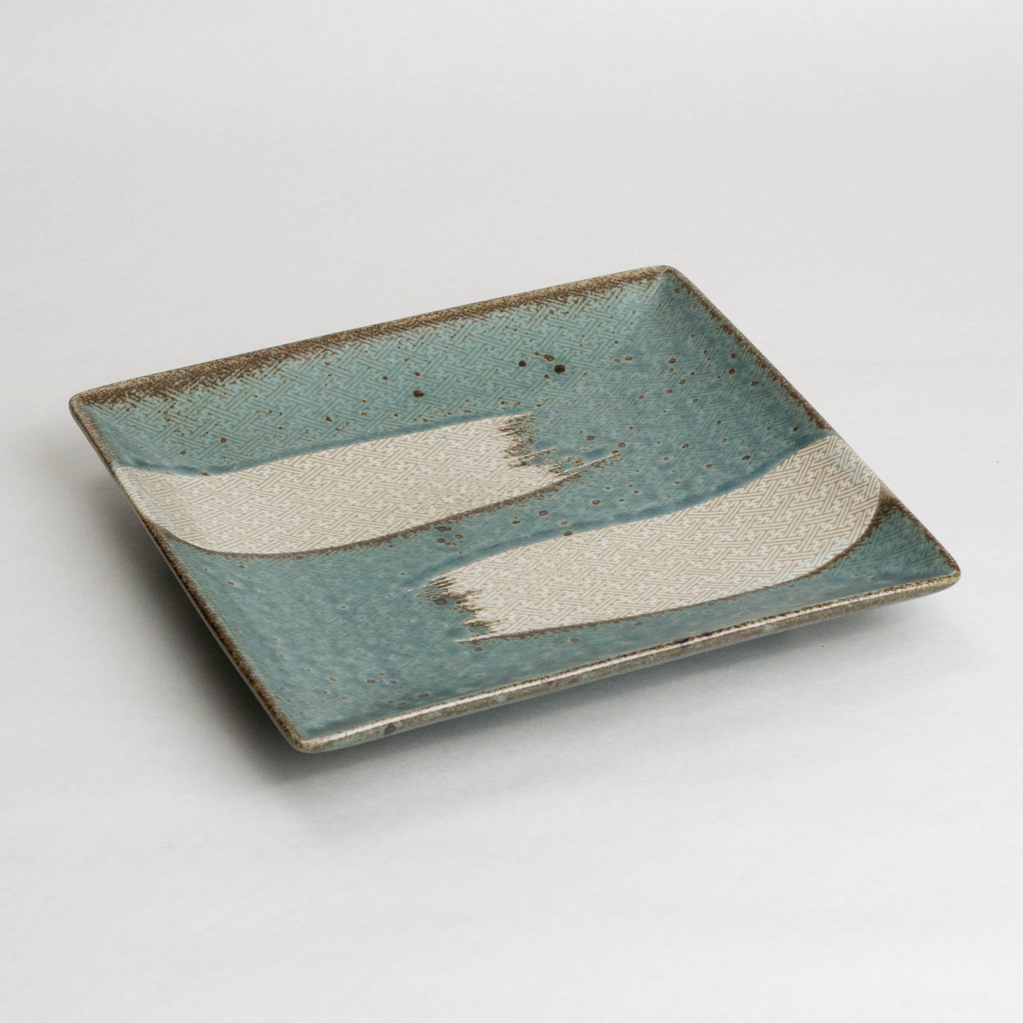 191-1190 Brushed on pale blue sq. plate