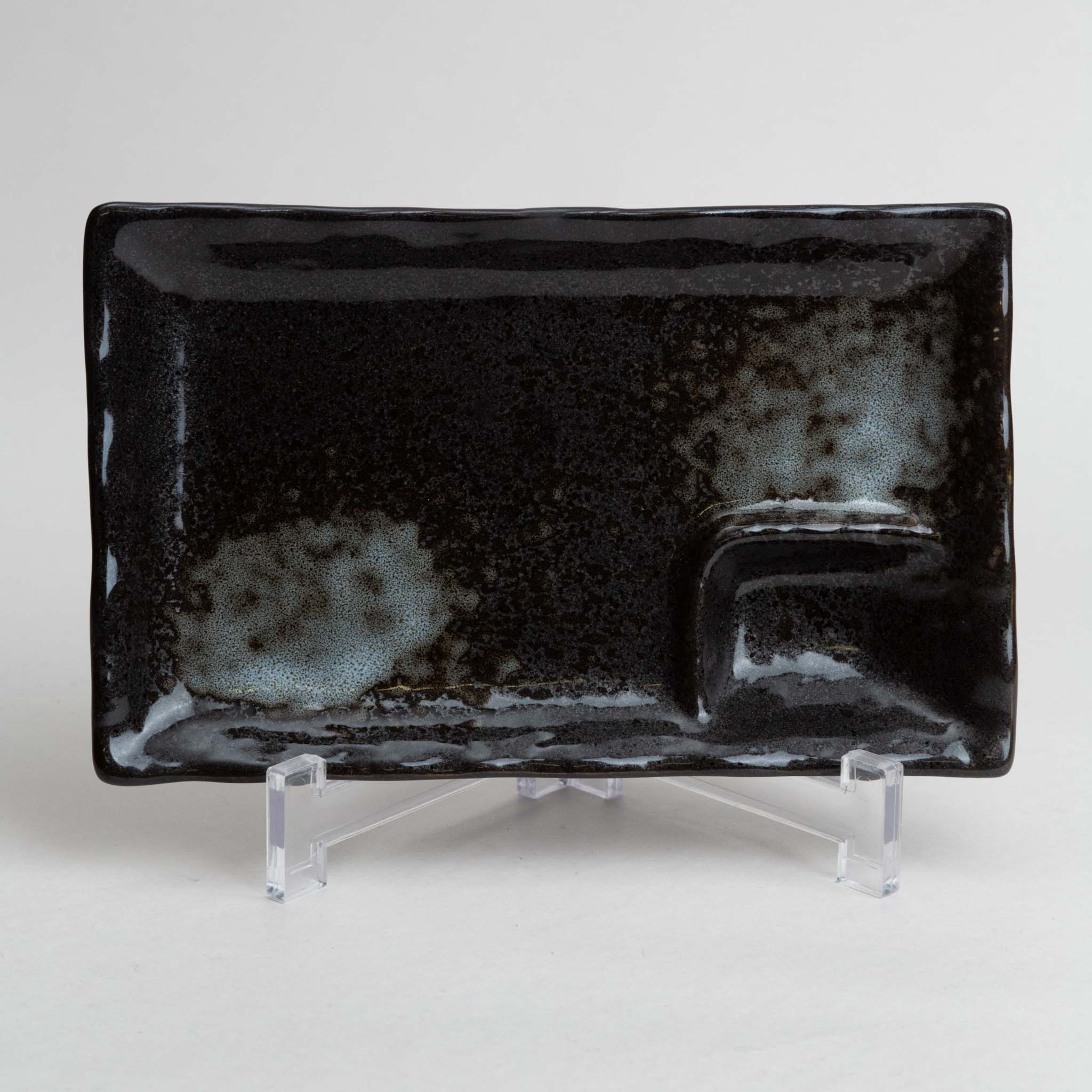 198-6240 Sectioned black plate