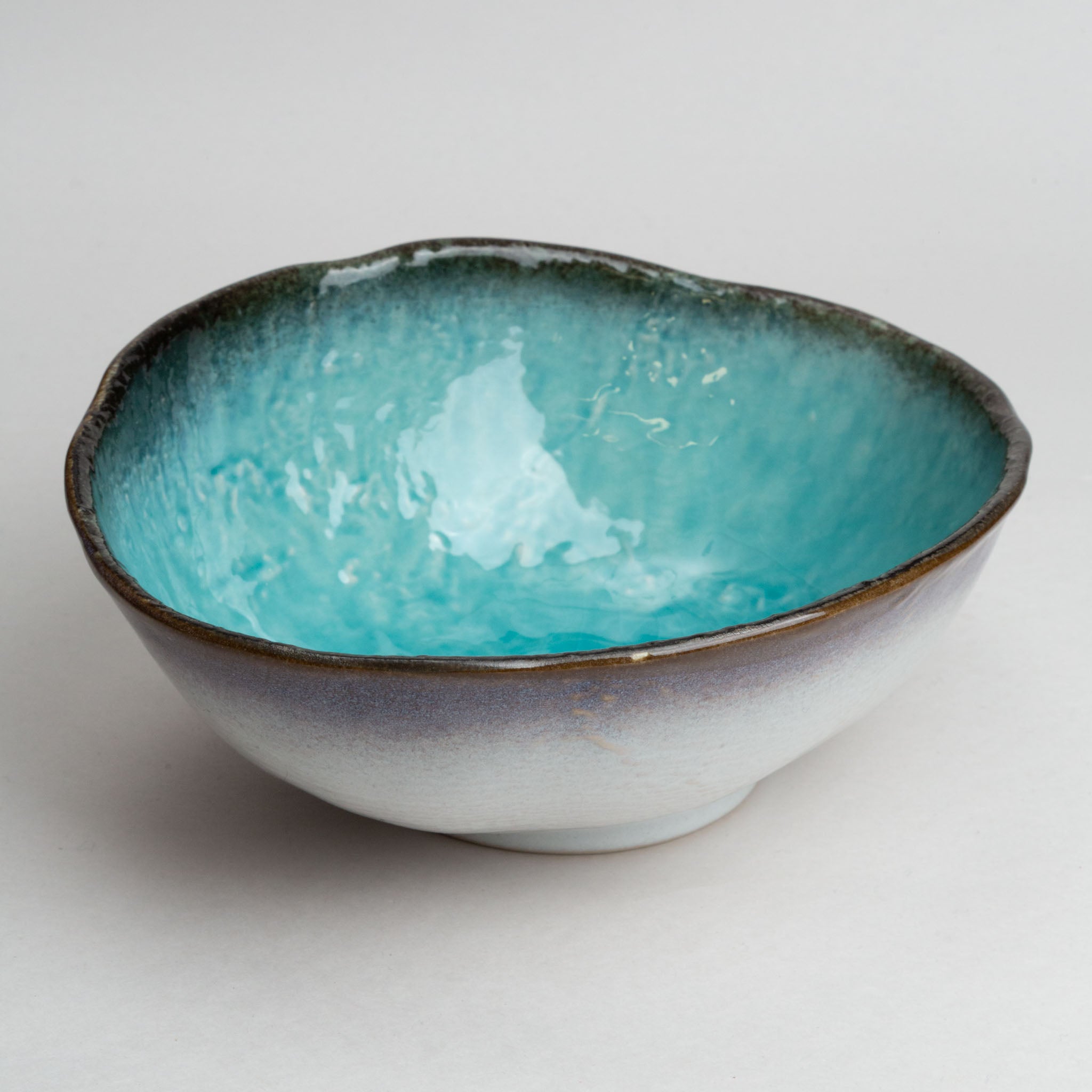 211-0146 Blue crackle-glaze oval serving bowl