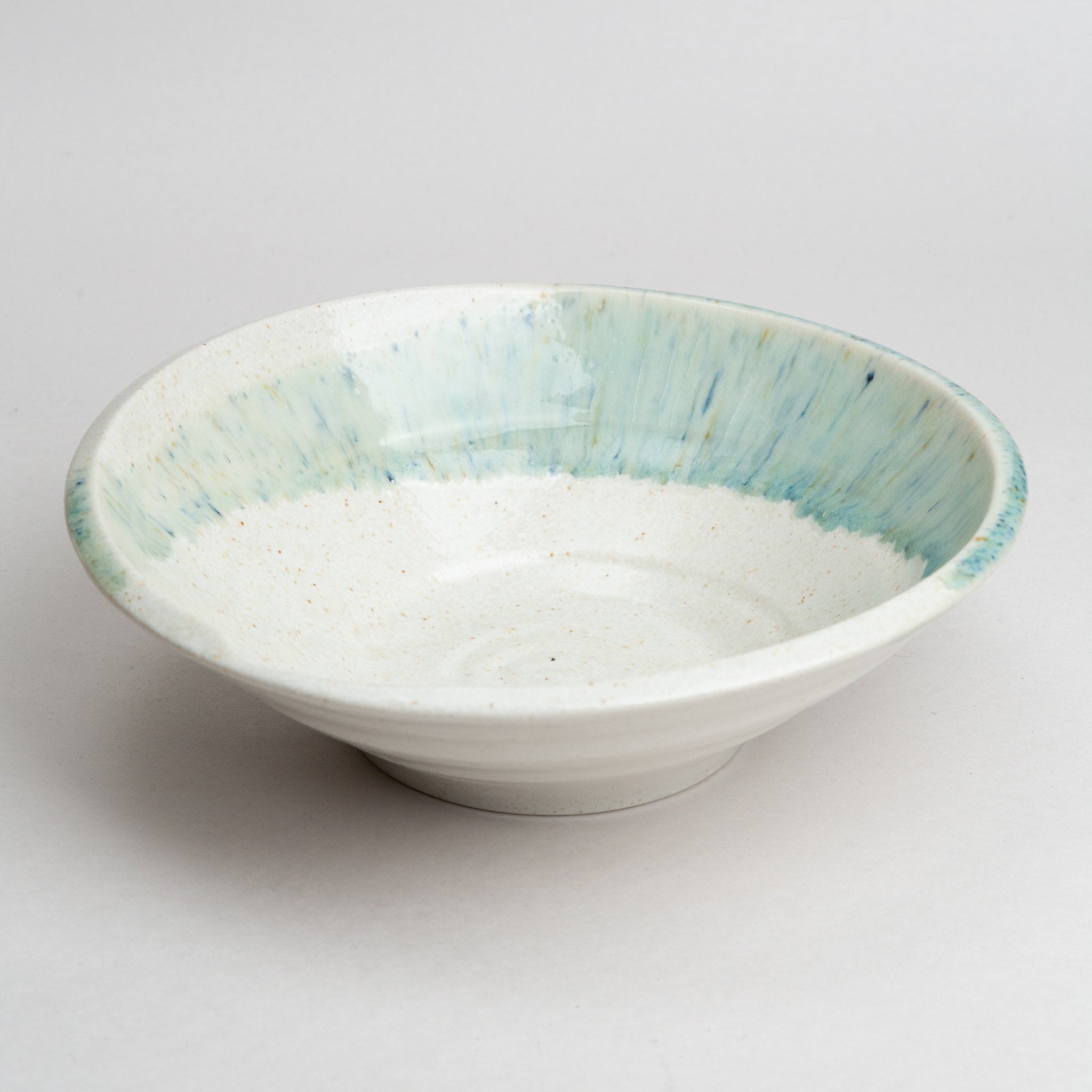 211-0999 Blue on white serving bowl 23cm