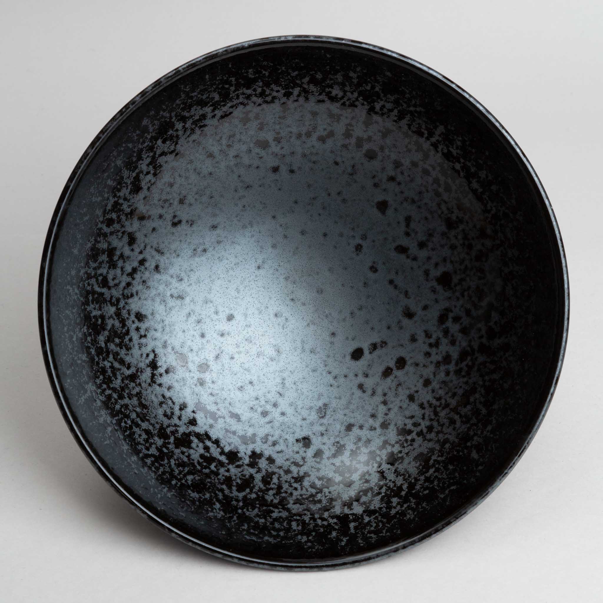 218-2611 Black serving bowl