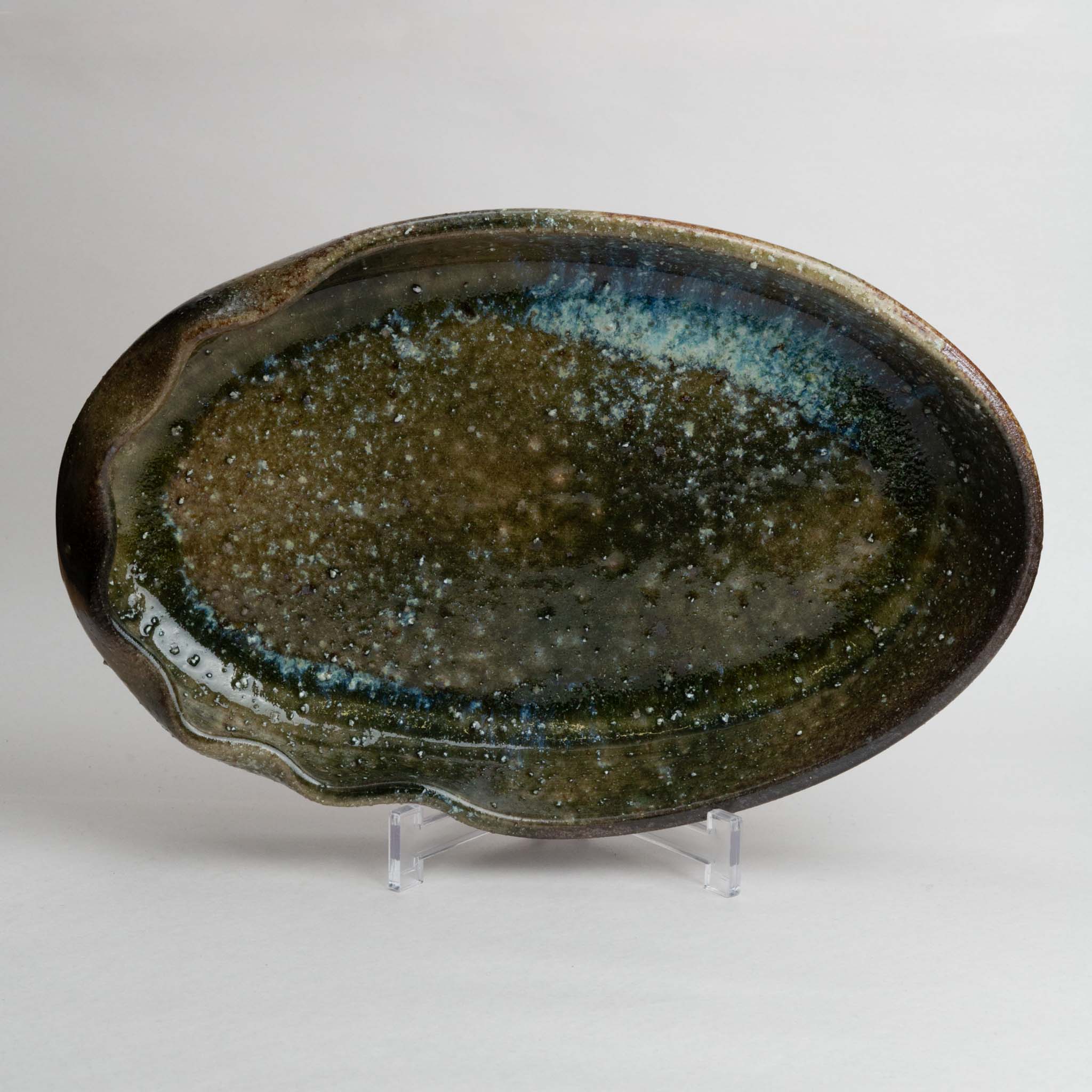 218-5047 Shigaraki oval serving bowl