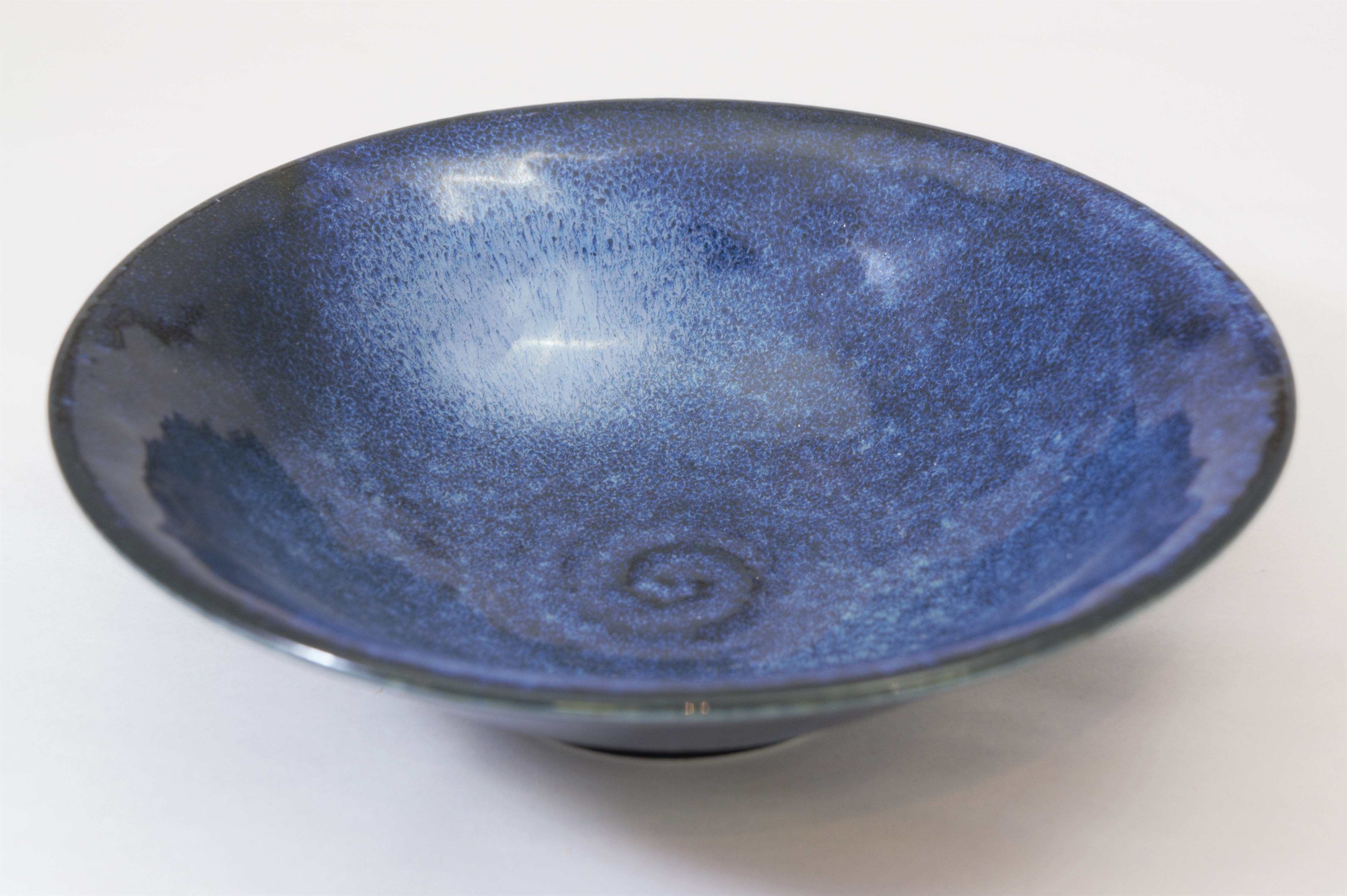 221-0421 Blue bowl 17.5 cm