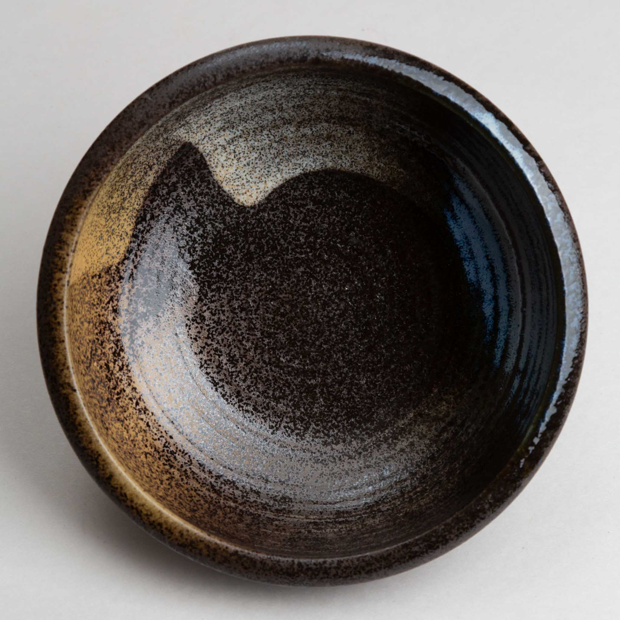 221-0598 Hagoromo mid bowl 17cm
