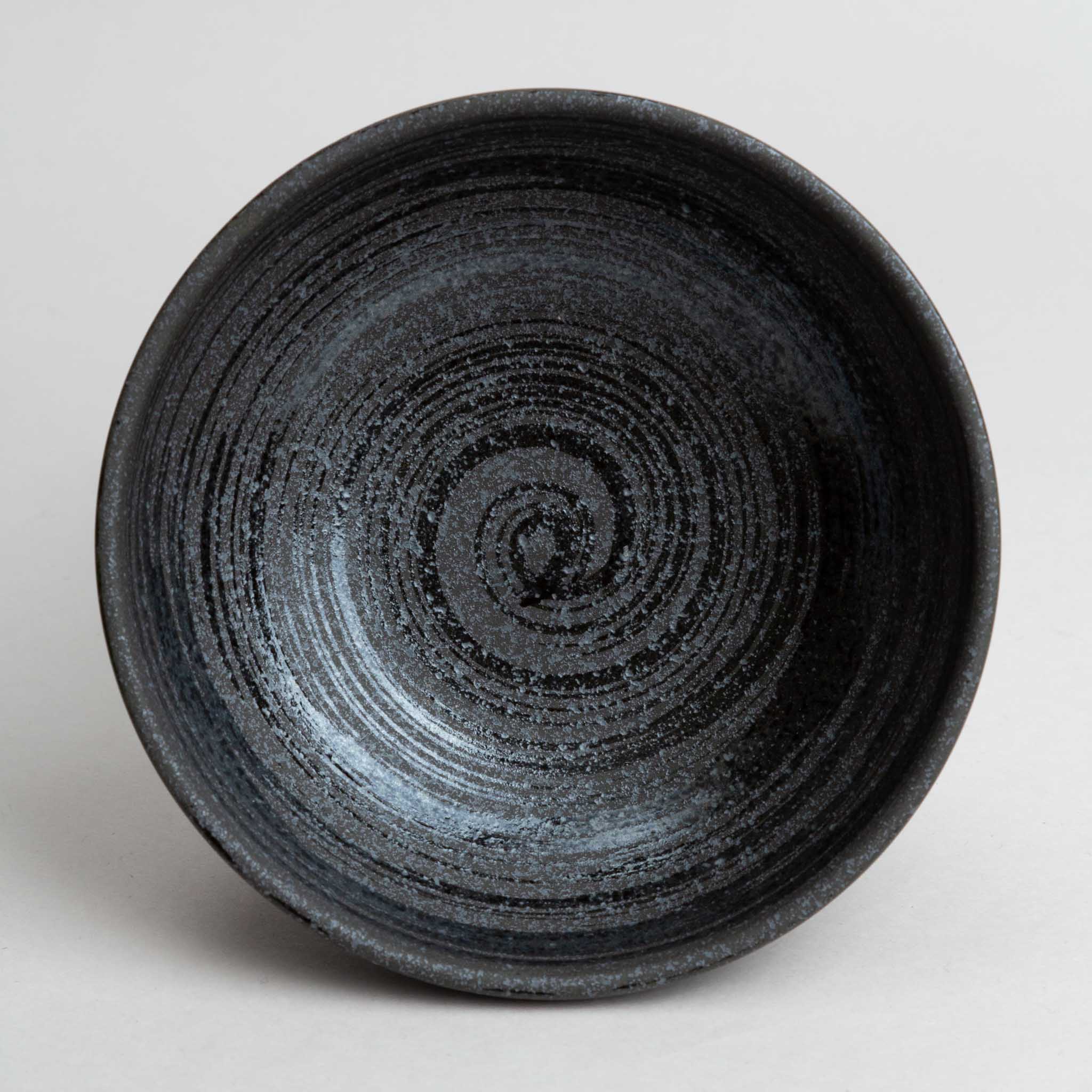 221-0992 Black scroll bowl