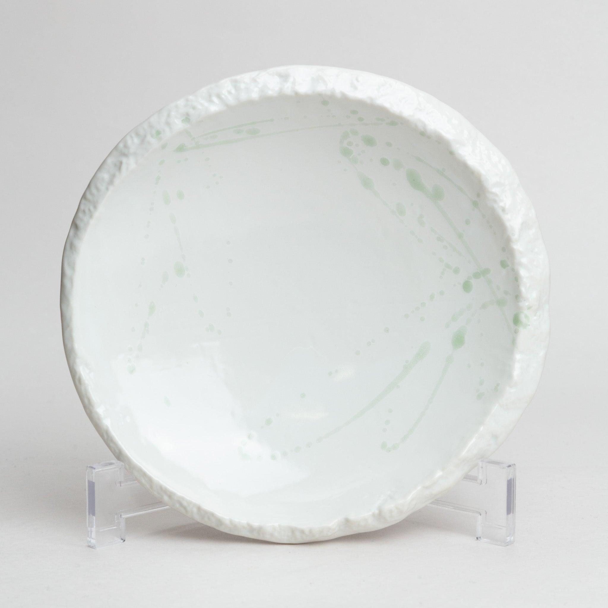 228-2918 White round mid shallow bowl
