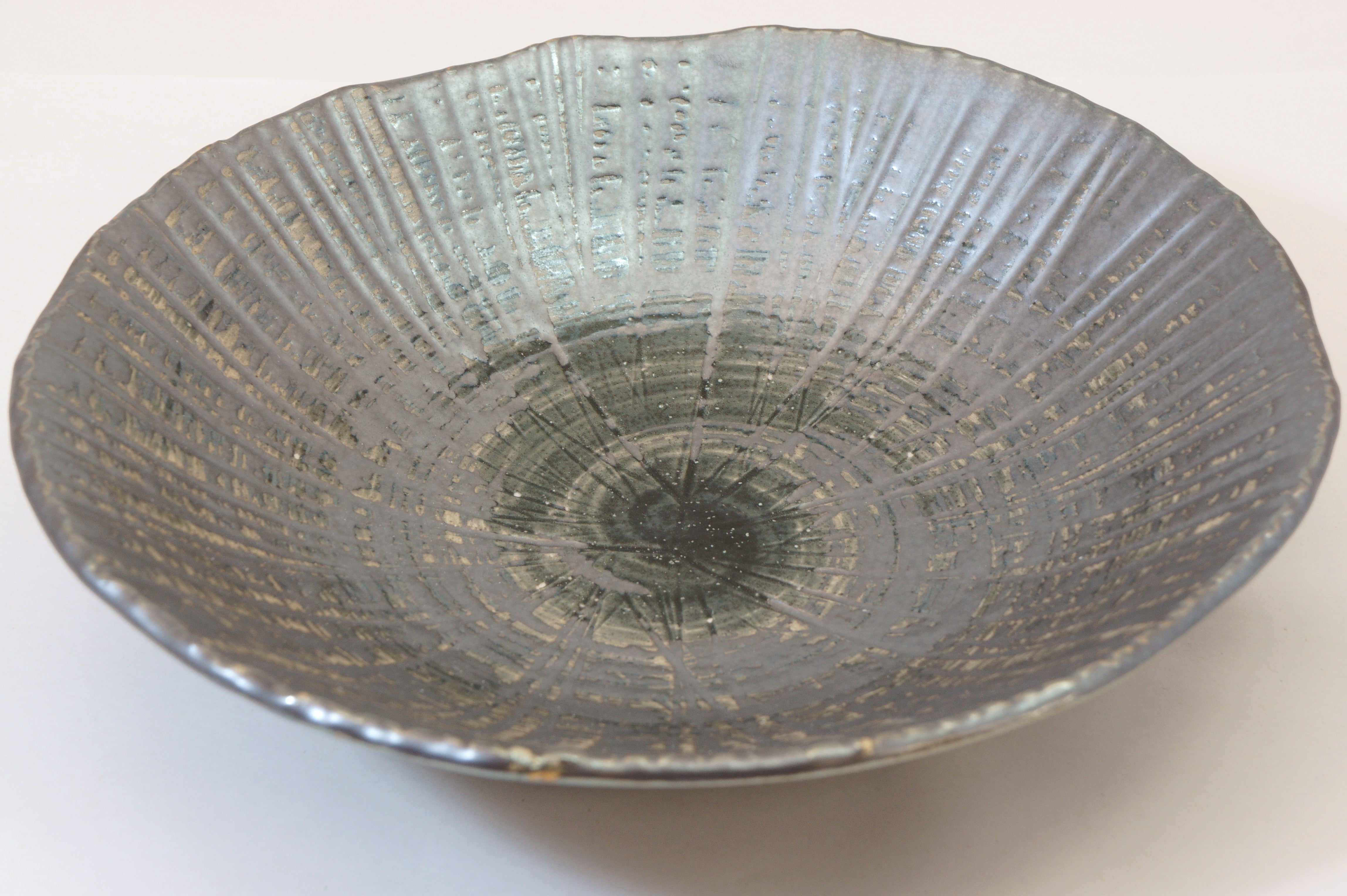 231-0817 Horitokusa black bowl 23.6cm