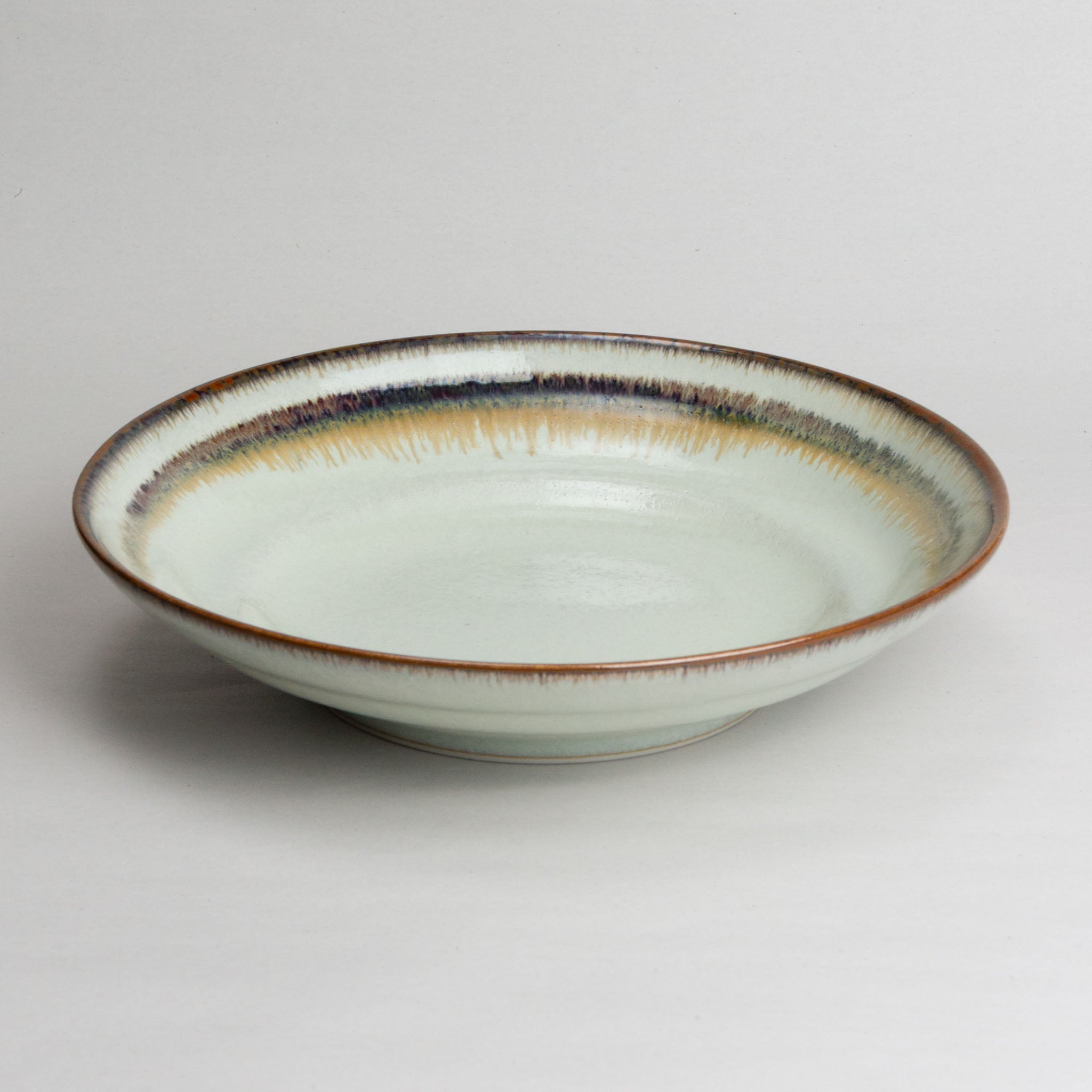 238-4173 Wasabi shallow bowl