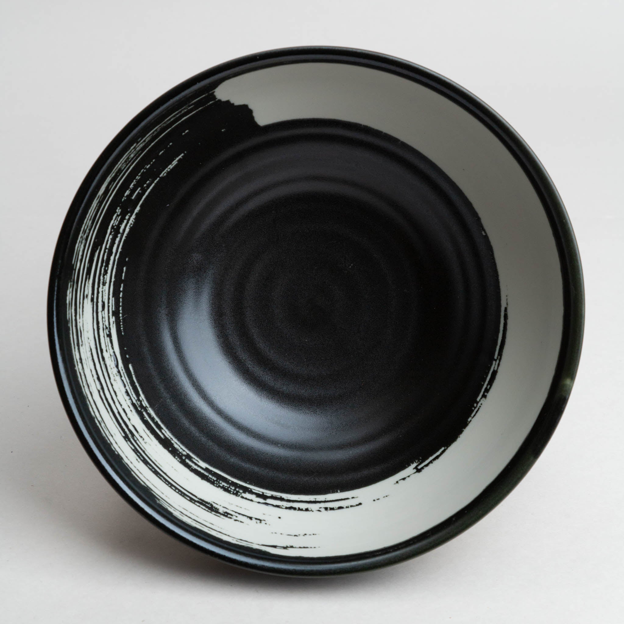 241-0631 Brush on black bowl