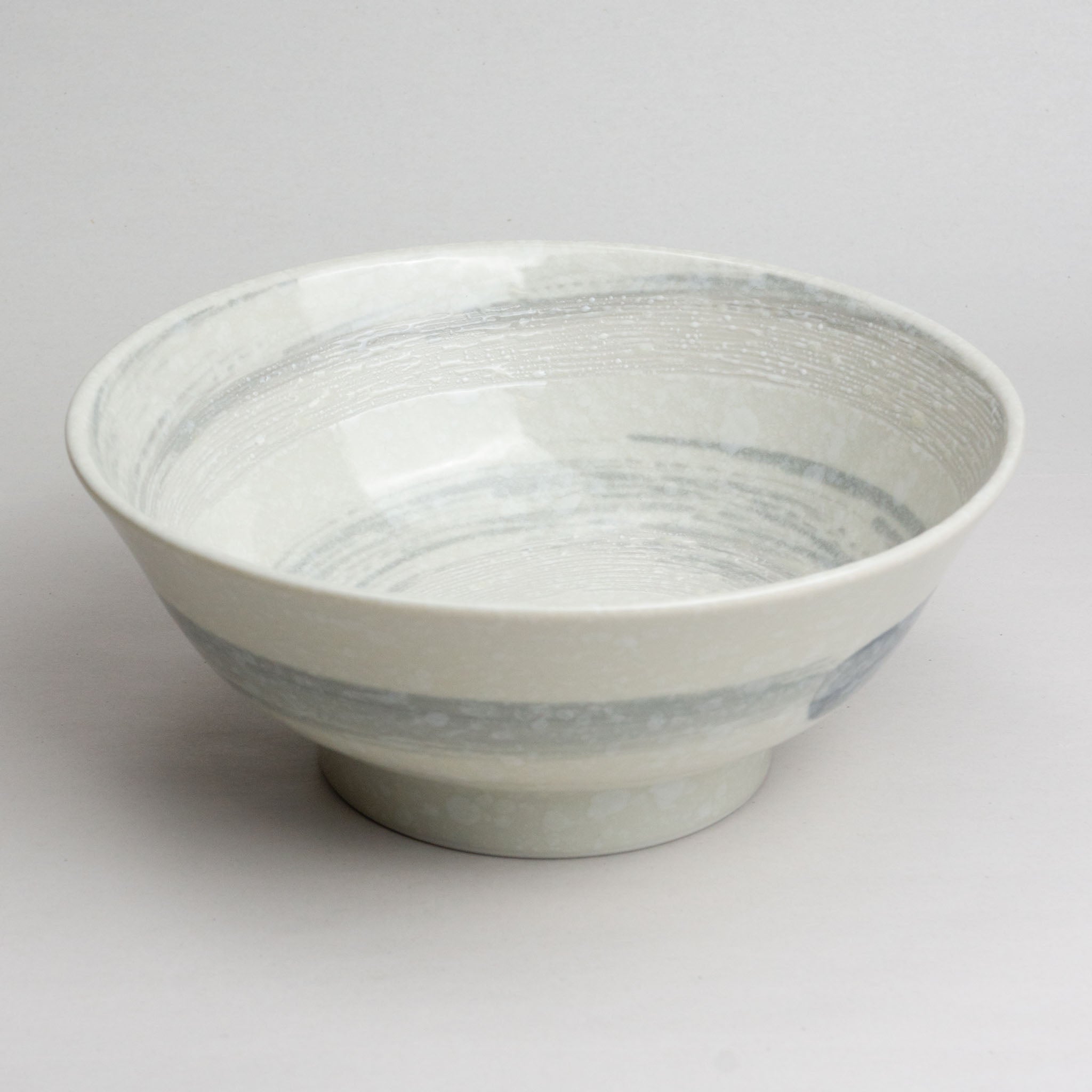 248-2968 White whirl ramen bowl