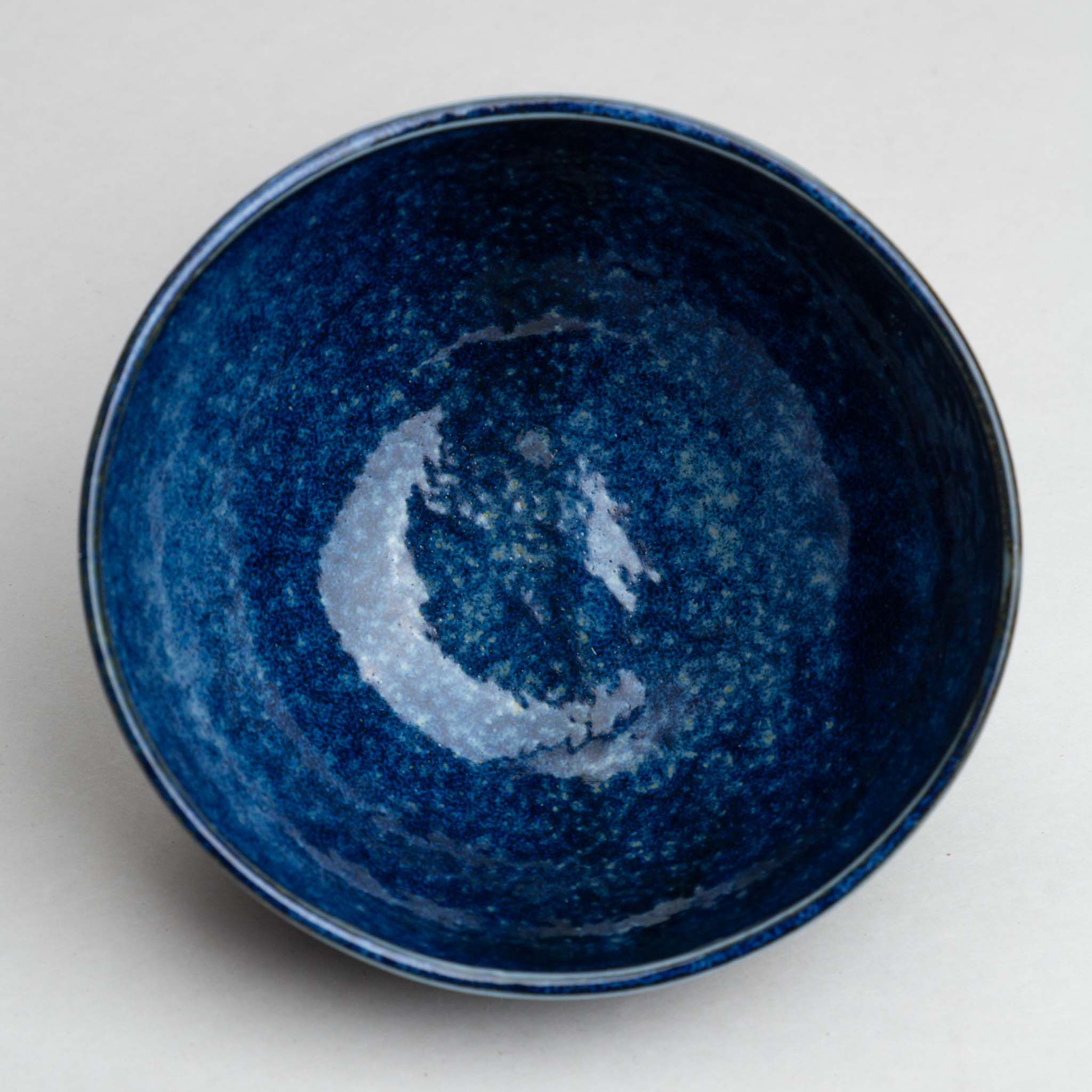 261-0712 Blue oval bowl