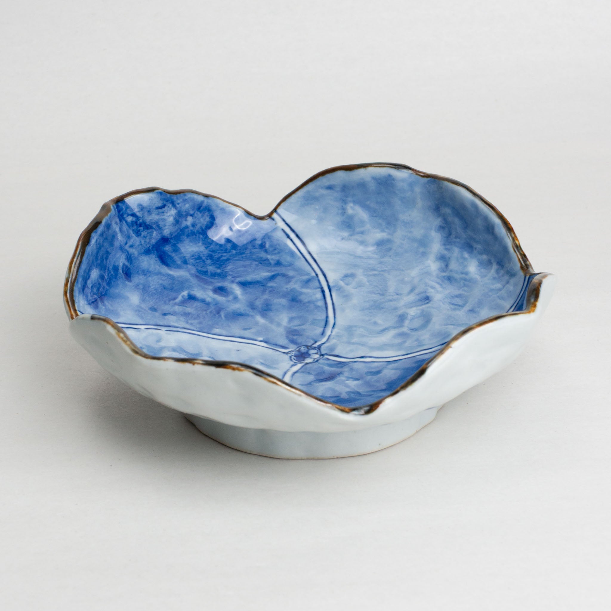 269-7330 Flower shaped blue mid bowl