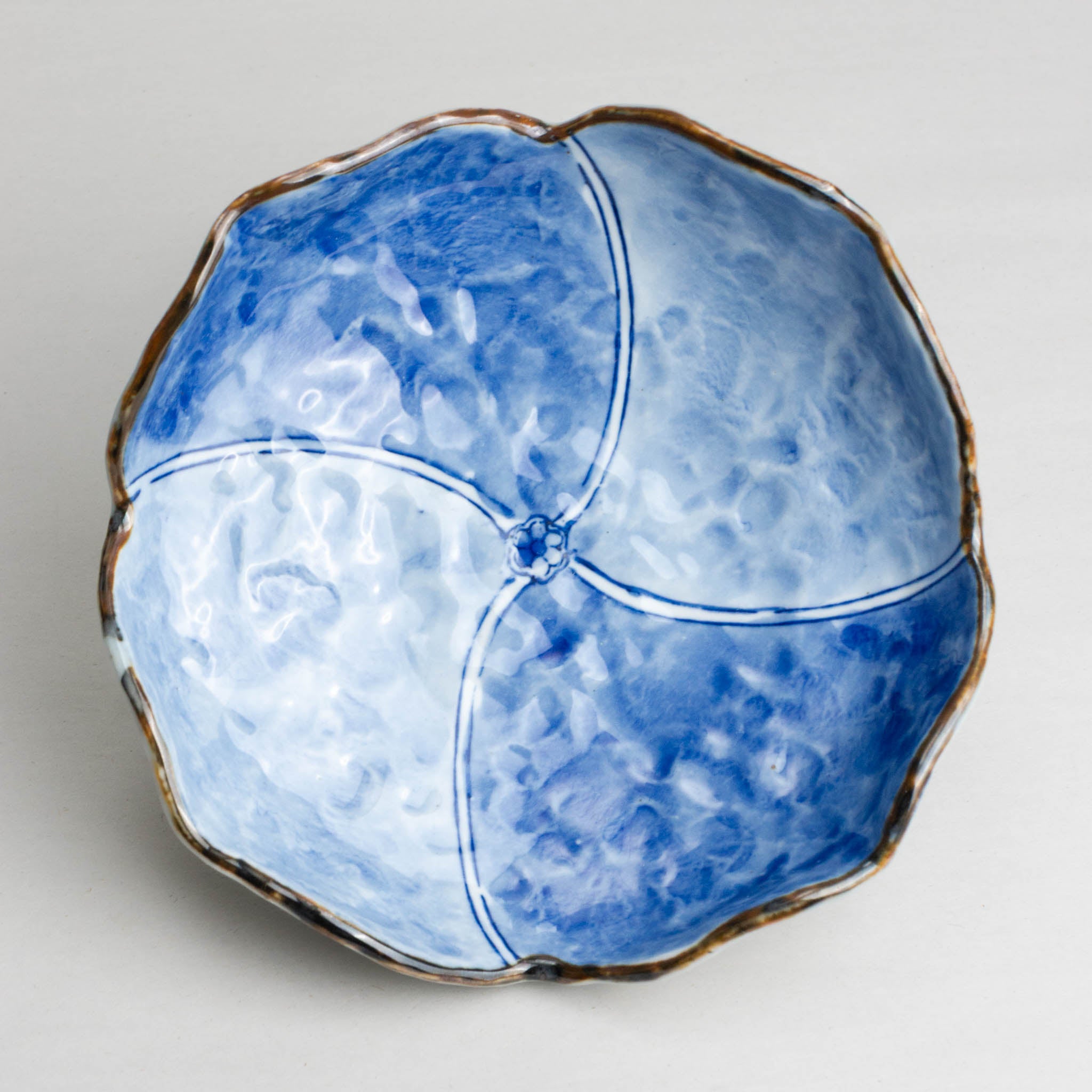 269-7330 Flower shaped blue mid bowl