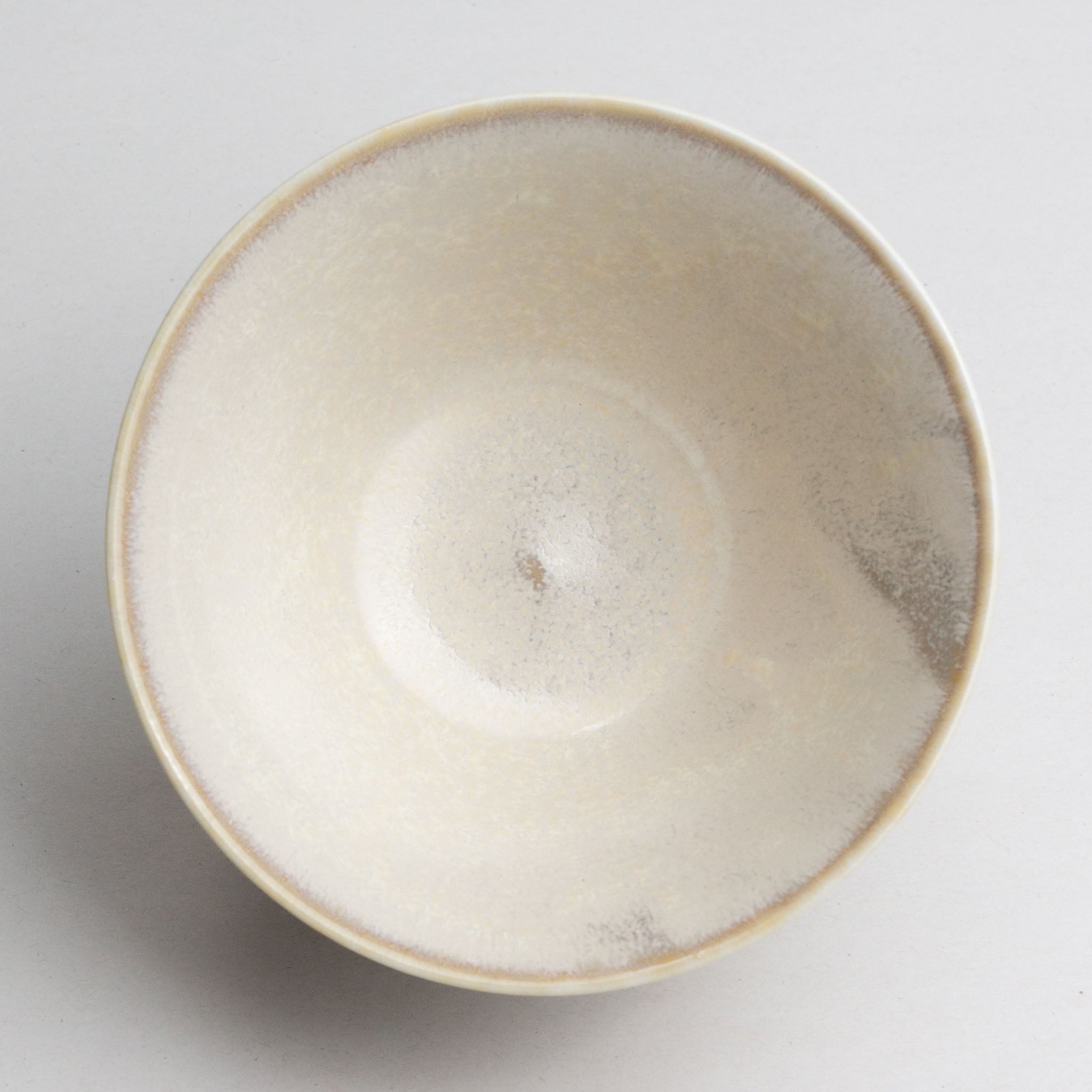311-0554 Lines on white bowl