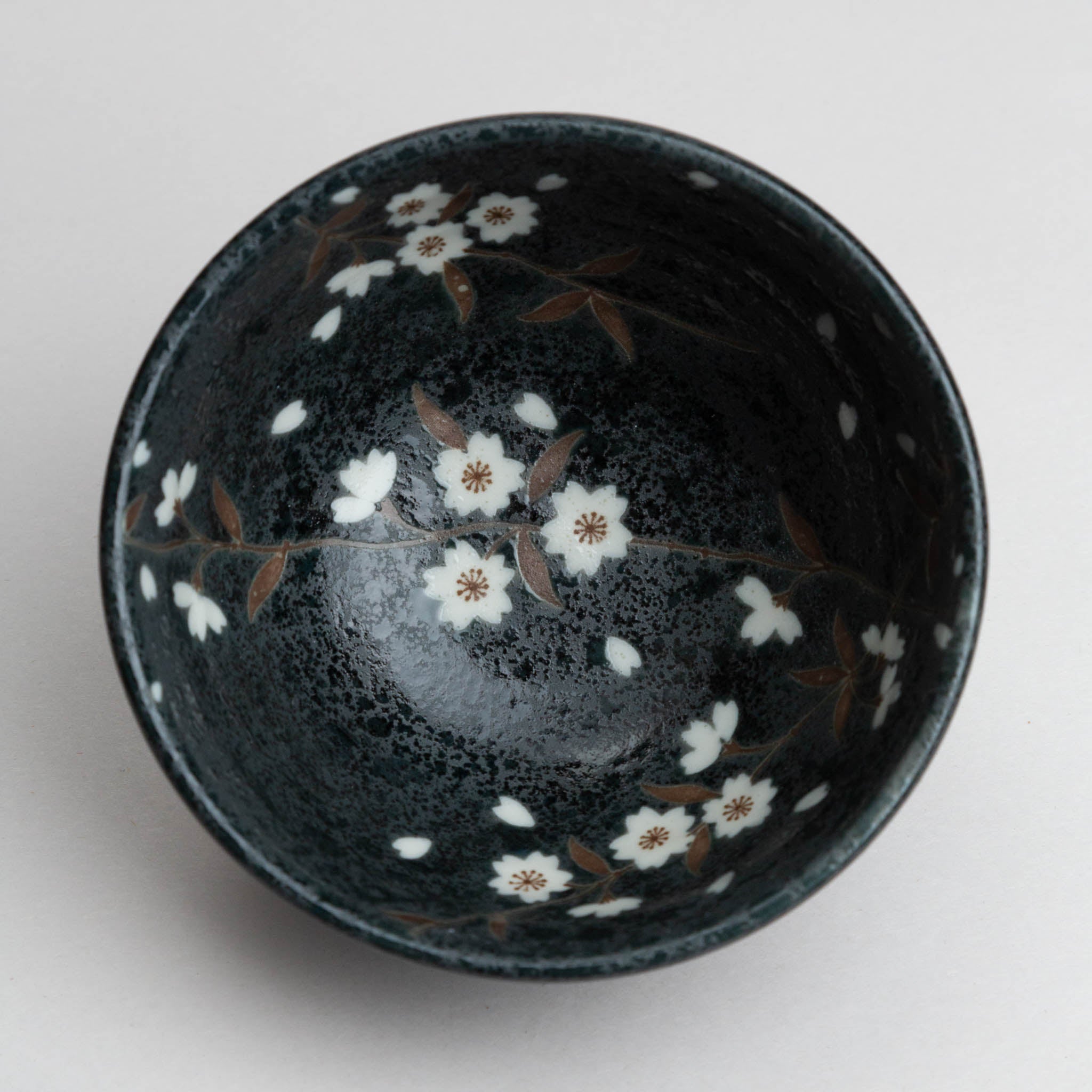 341-0404 Black sakura rice bowl