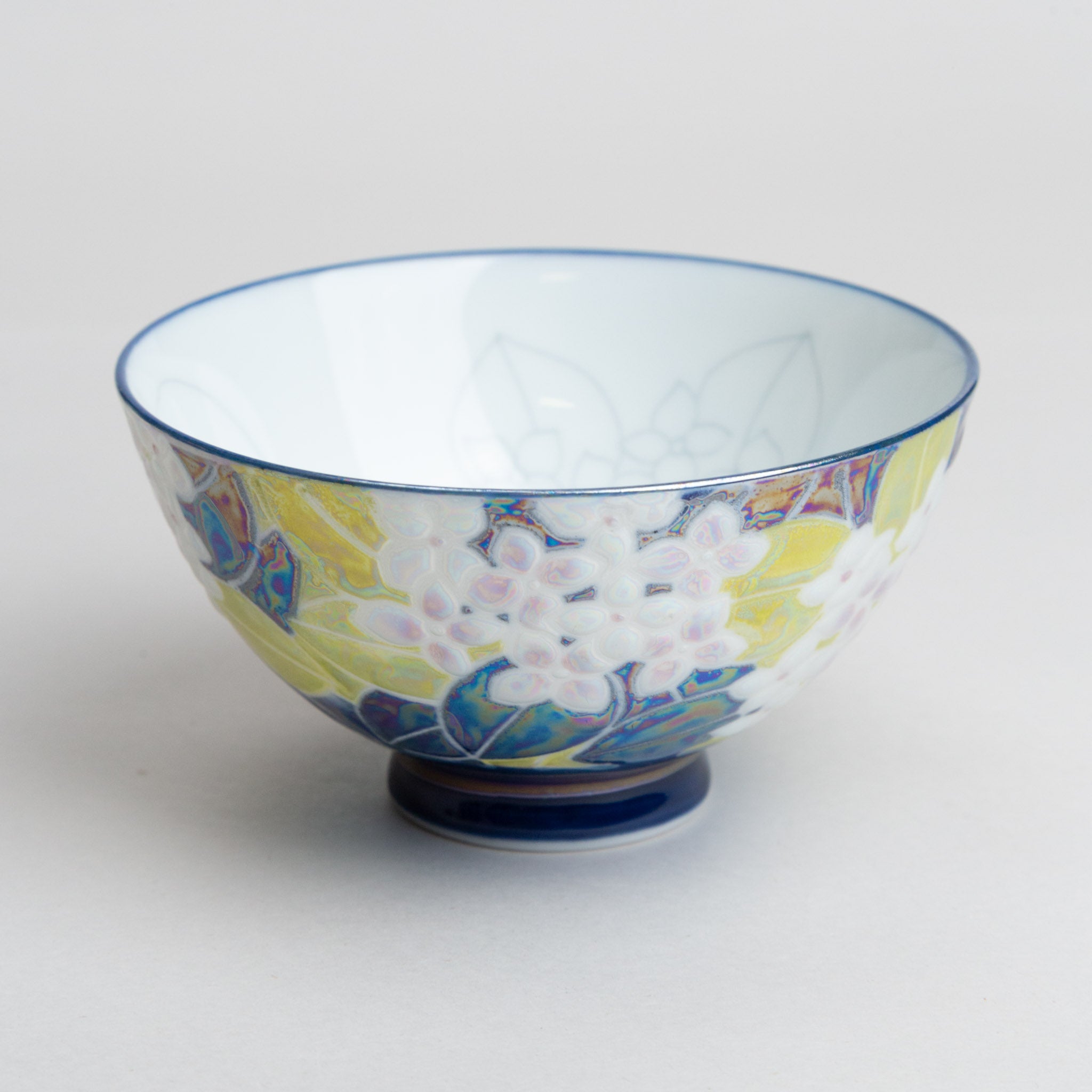 341-0581 Luster blue hydrangea rice bowl M