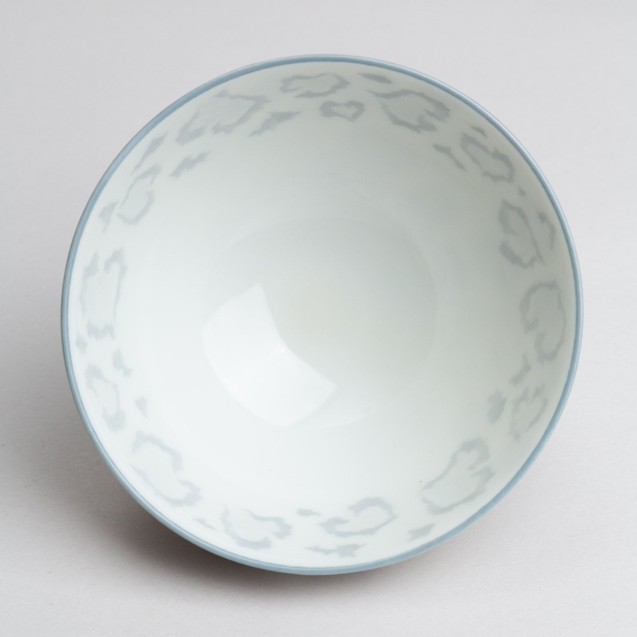 341-1075 Lustre purple rabbit rice bowl M