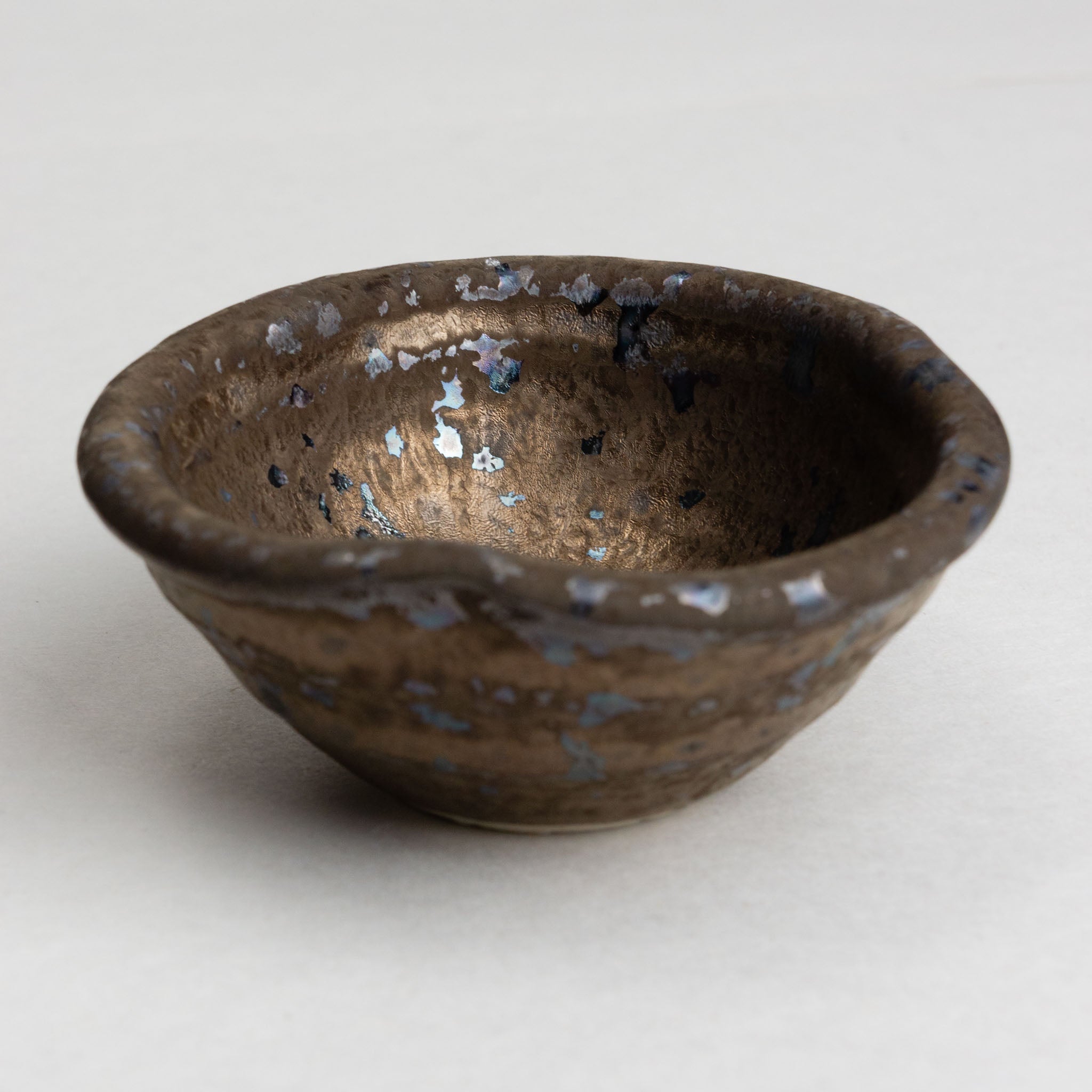 418-3332 Brown triangle ramekin