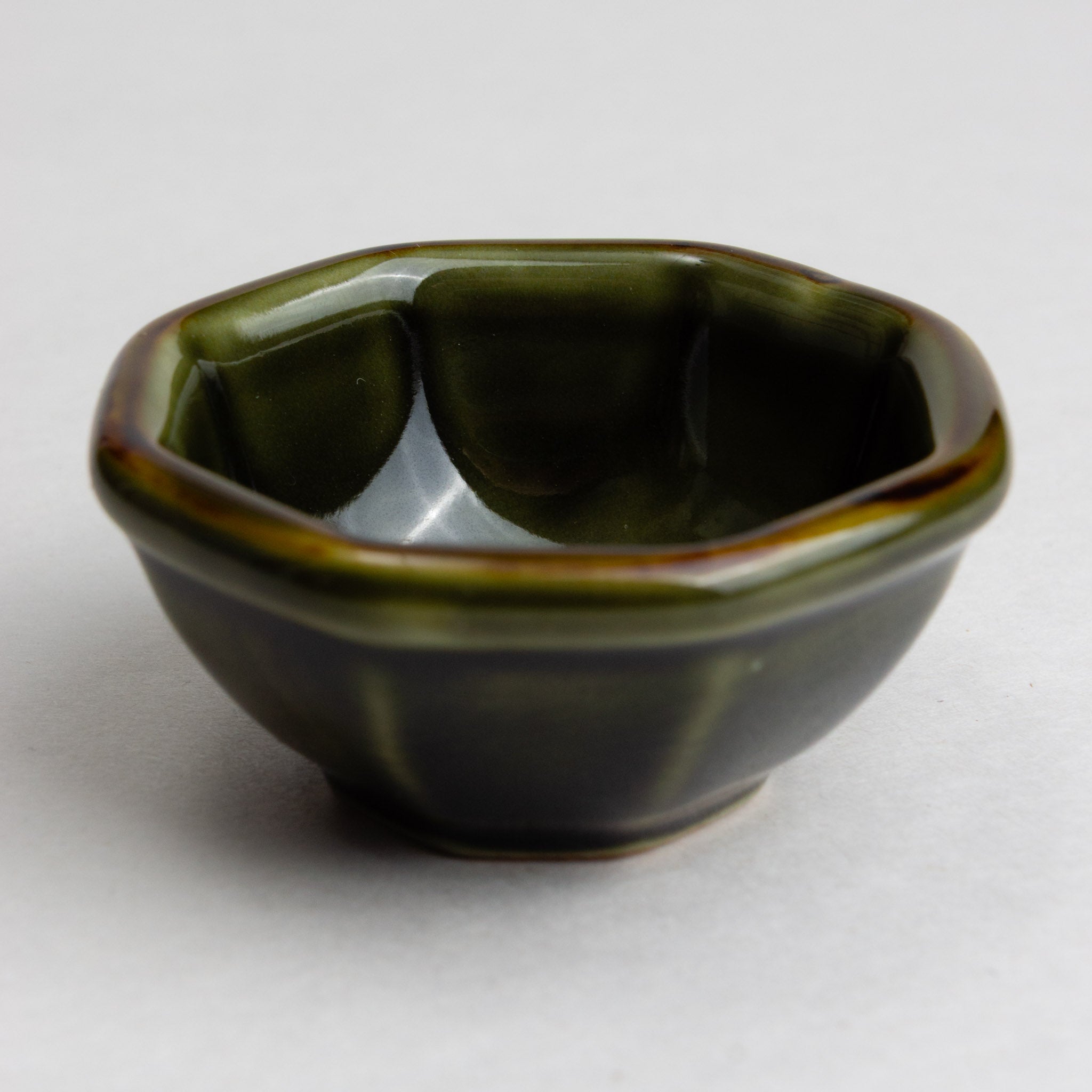 418-5672 Green octagonal small ramekin