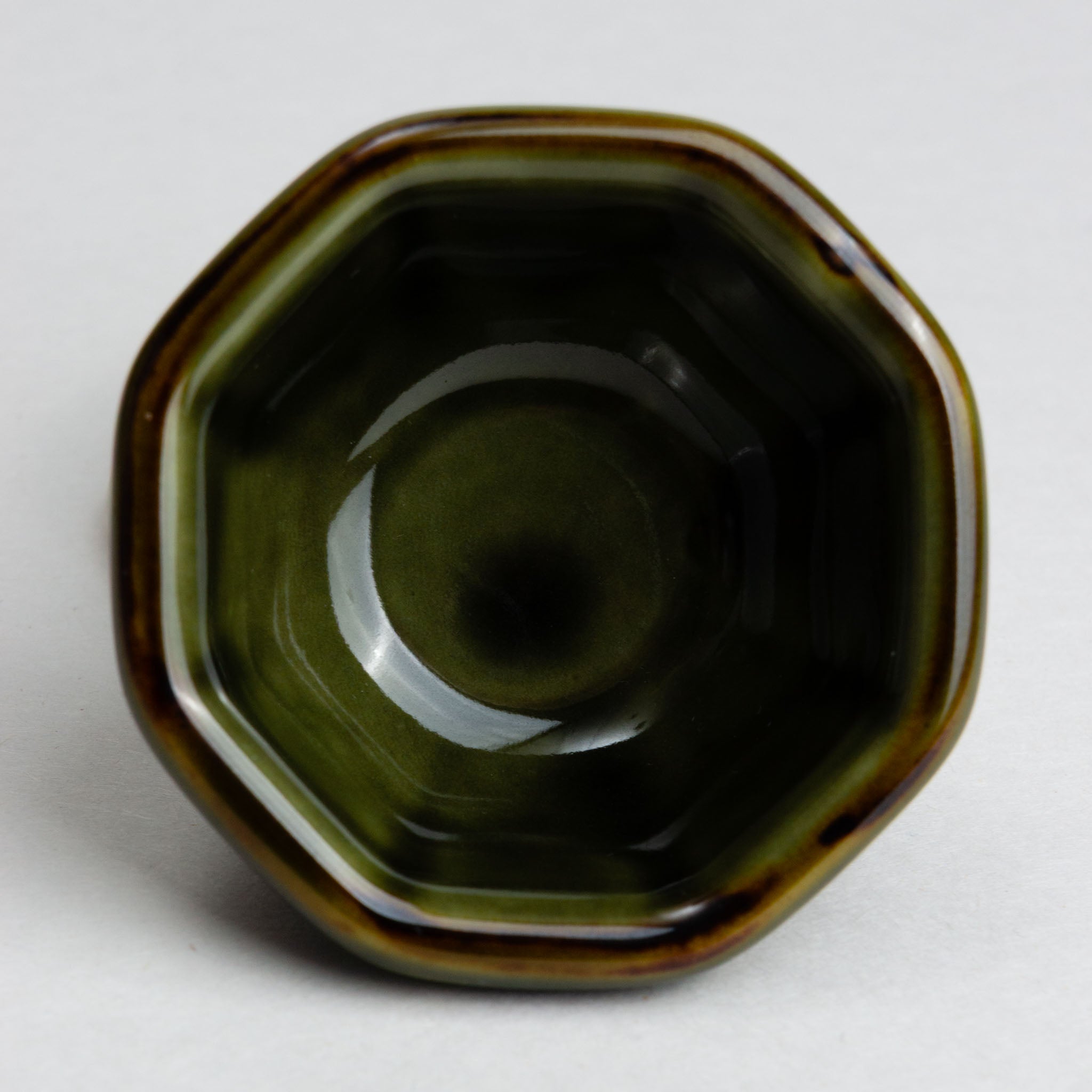 418-5672 Green octagonal small ramekin