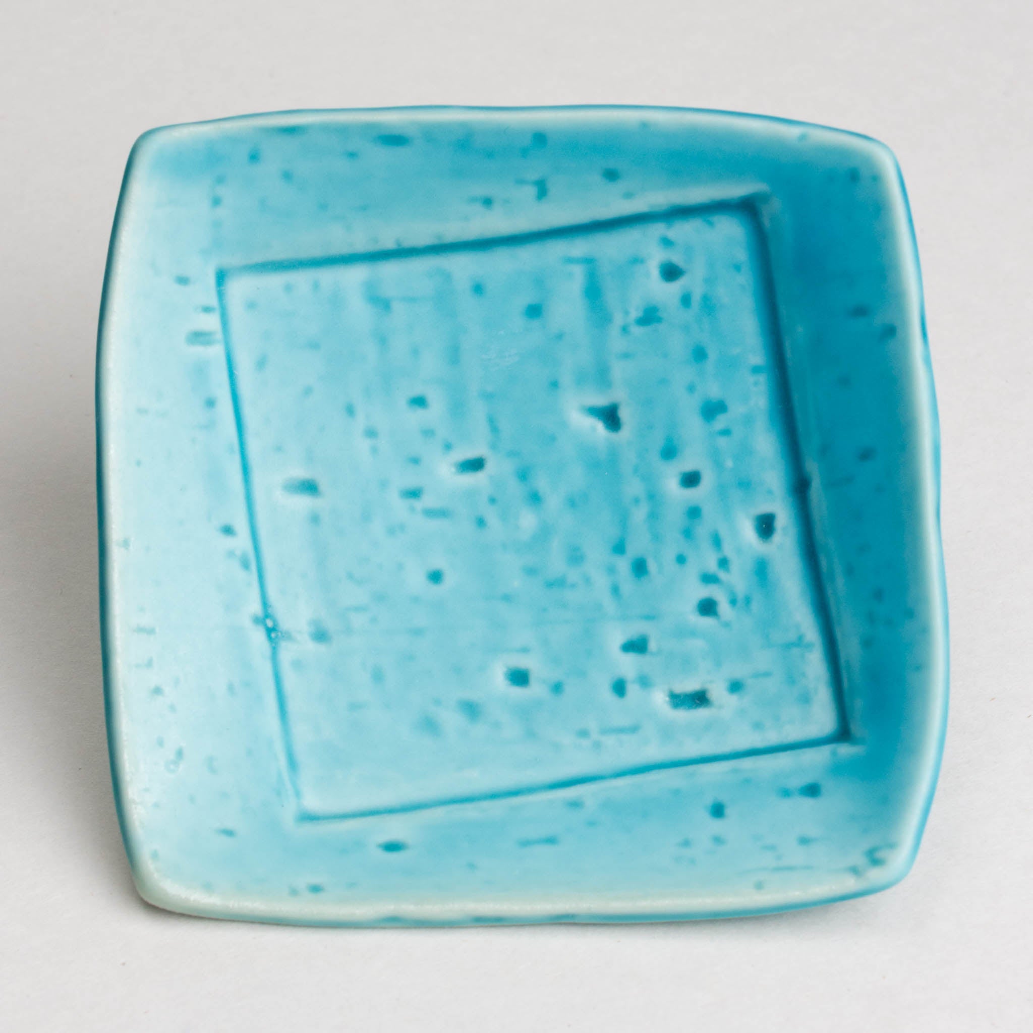 421-1125 Blue rec sauce dish
