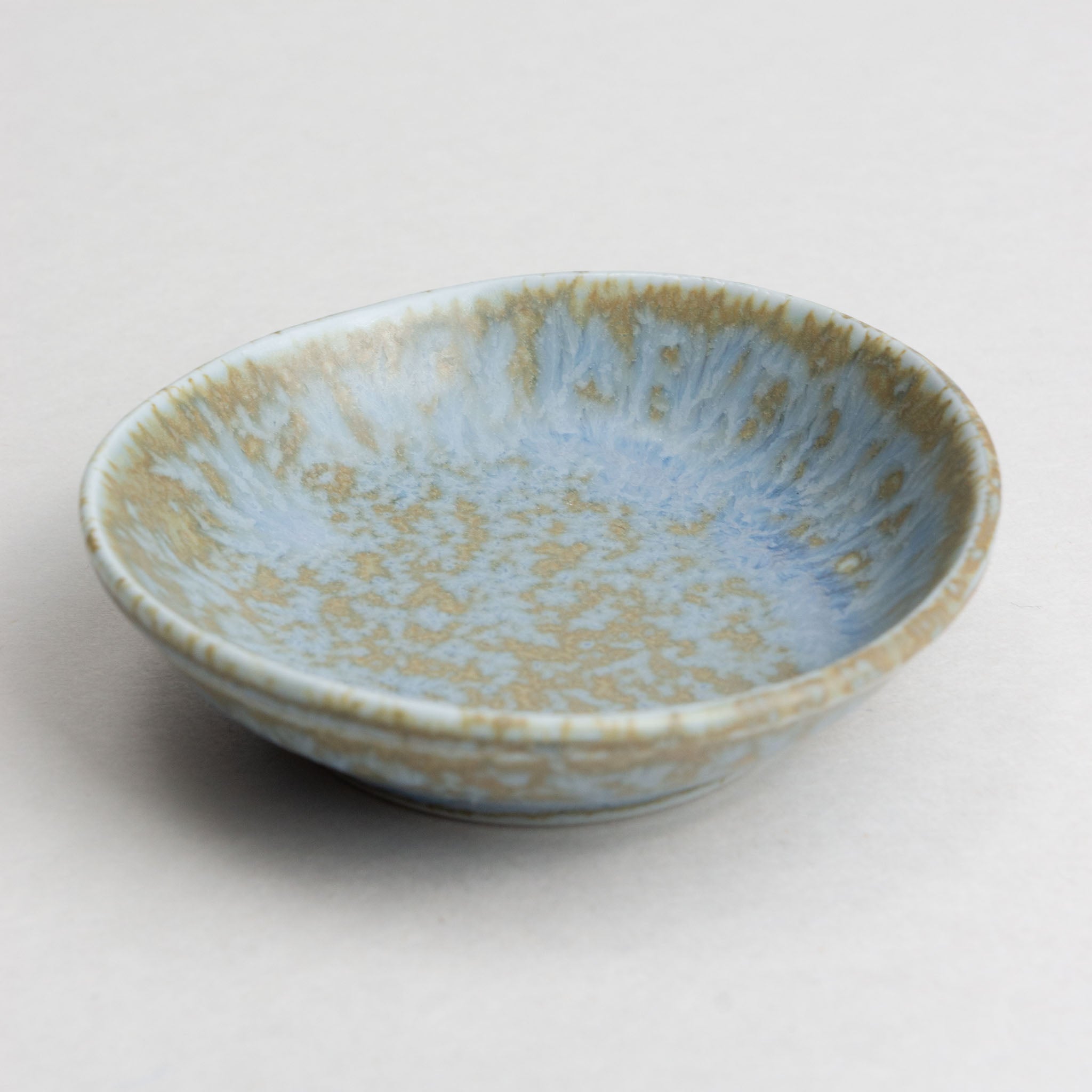 428-4231 Greyish blue round sauce dish
