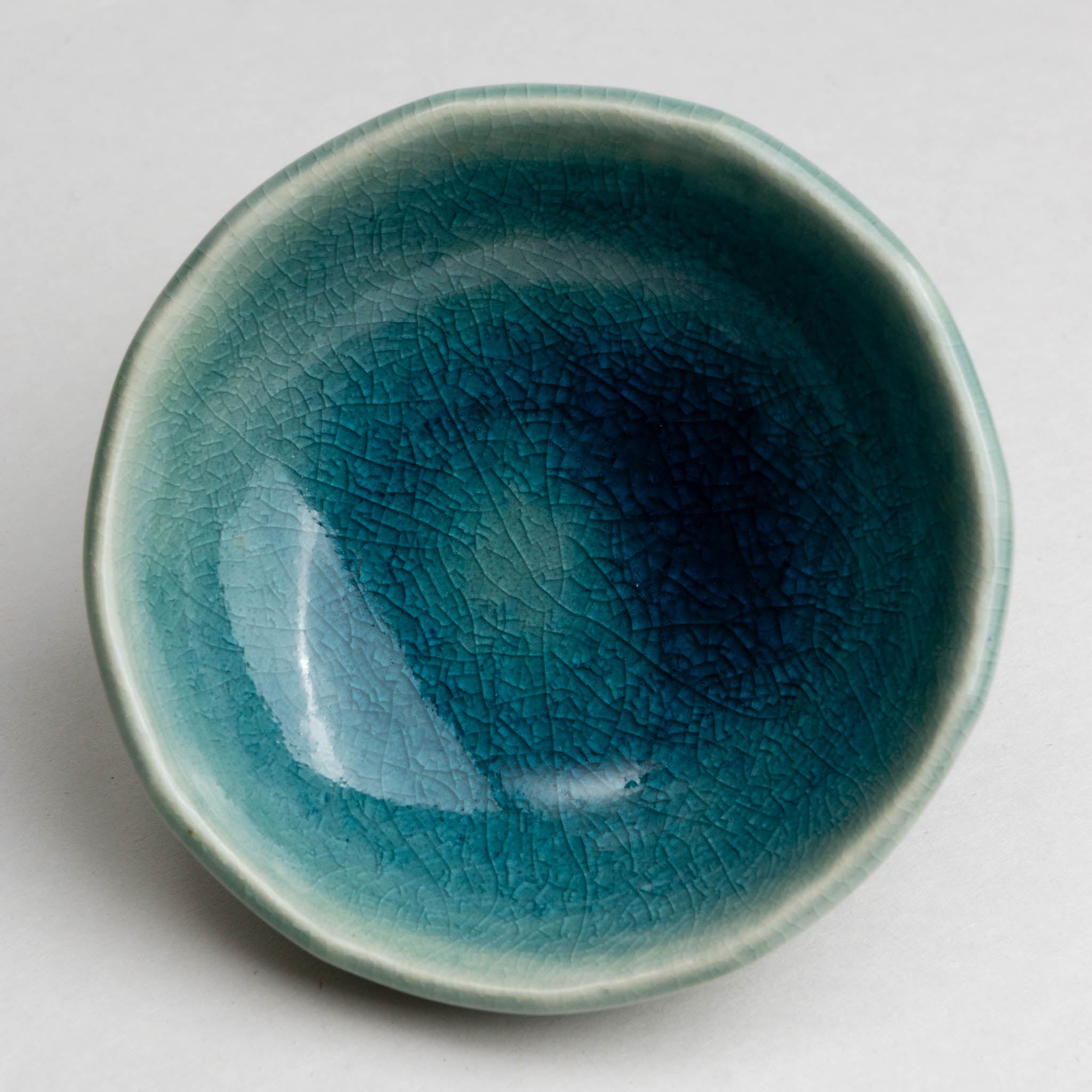 428-4492 Blue crackle-glaze round sauce dish