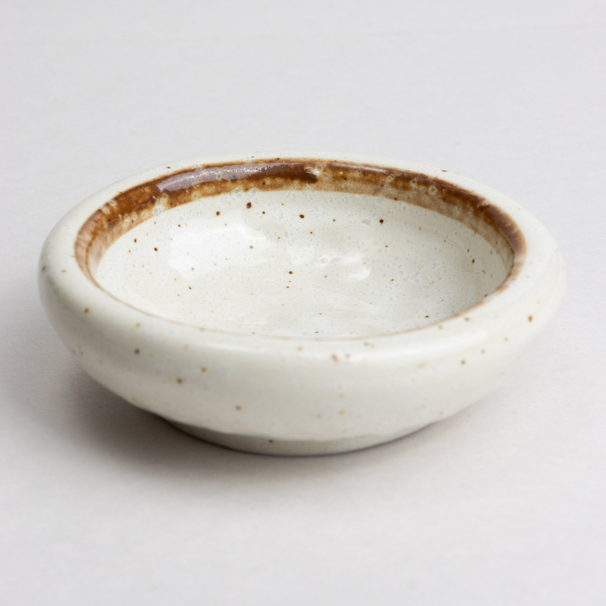 428-4820 Karatus round sauce dish