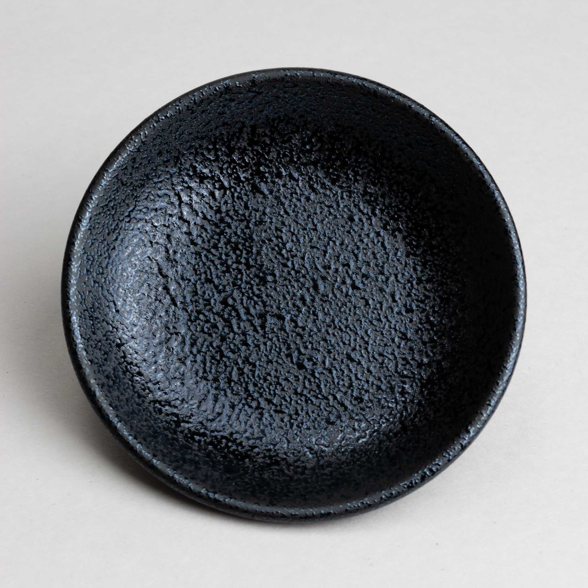 428-4886 Black sauce dish