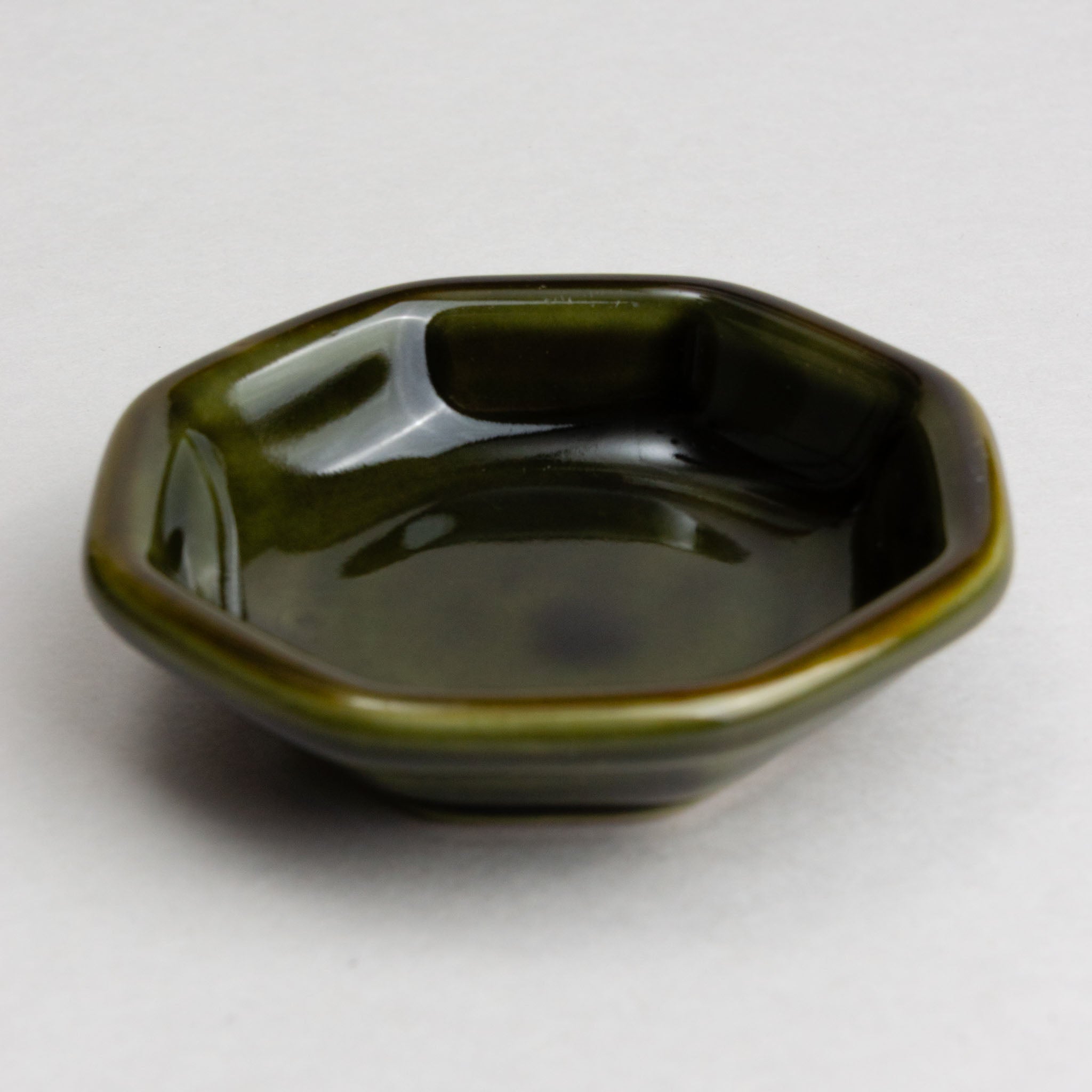428-5670 Green octagonal dish