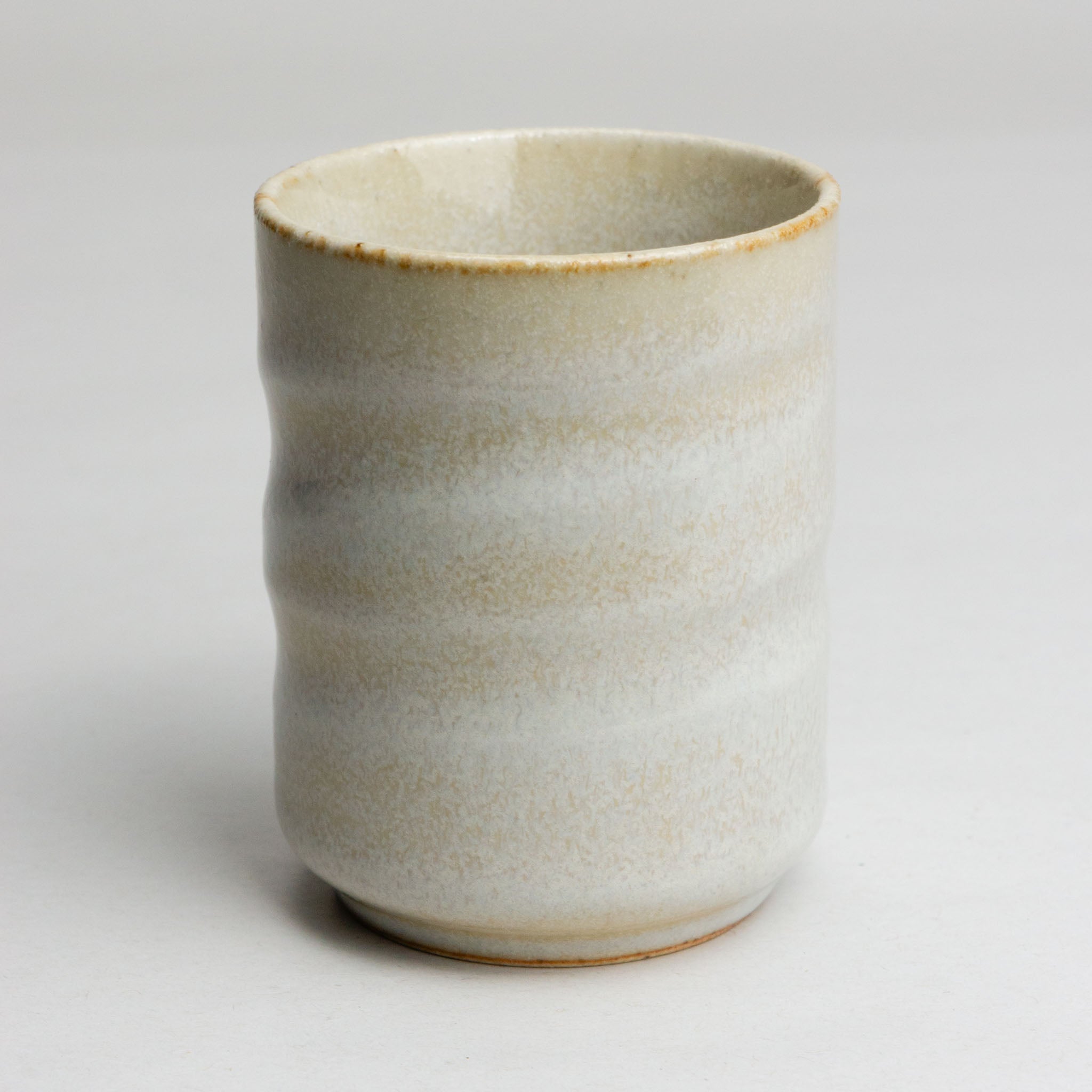 521-0357 Cream teacup