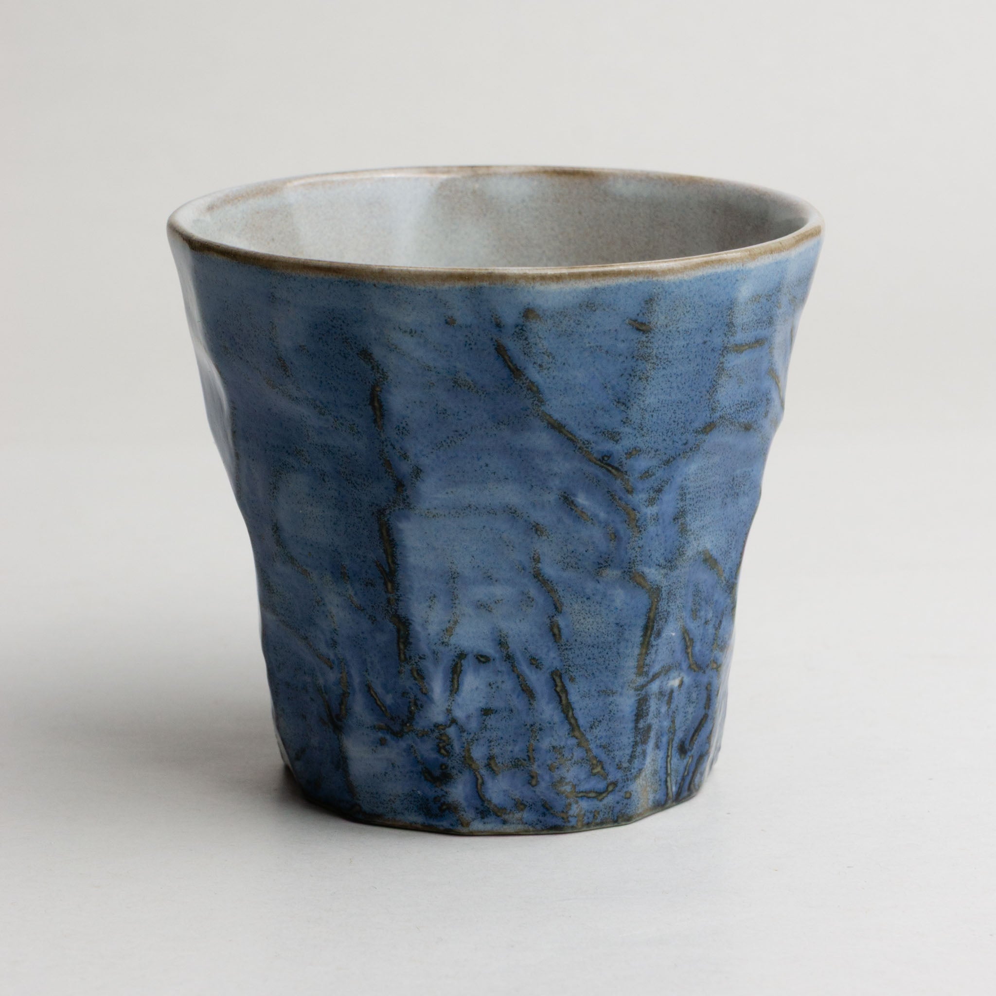 521-0368 Blue rock cup