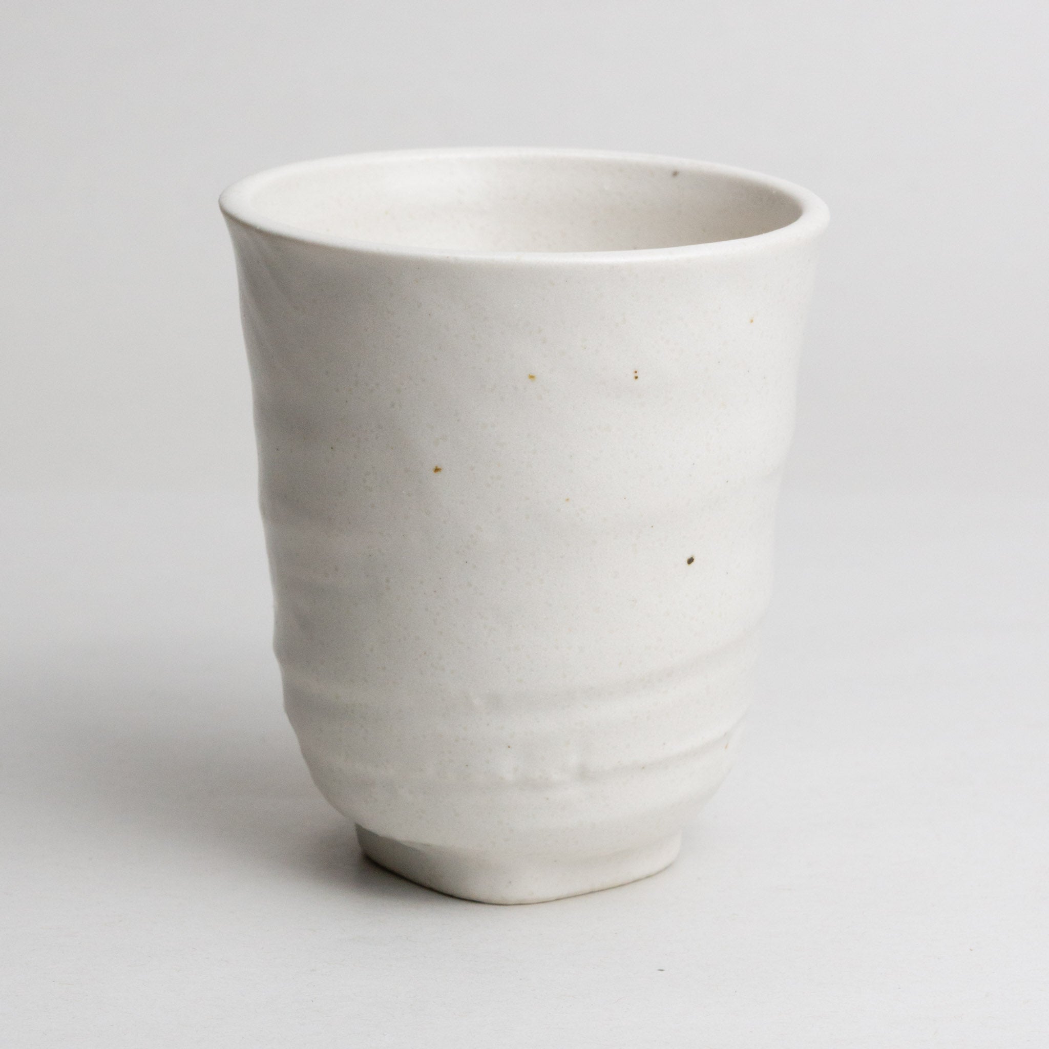 521-1109 White teacup