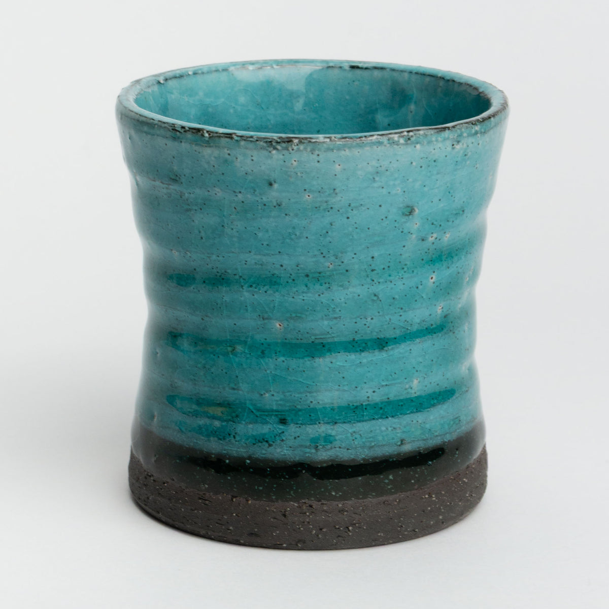 521-1790 Blue short tea cup