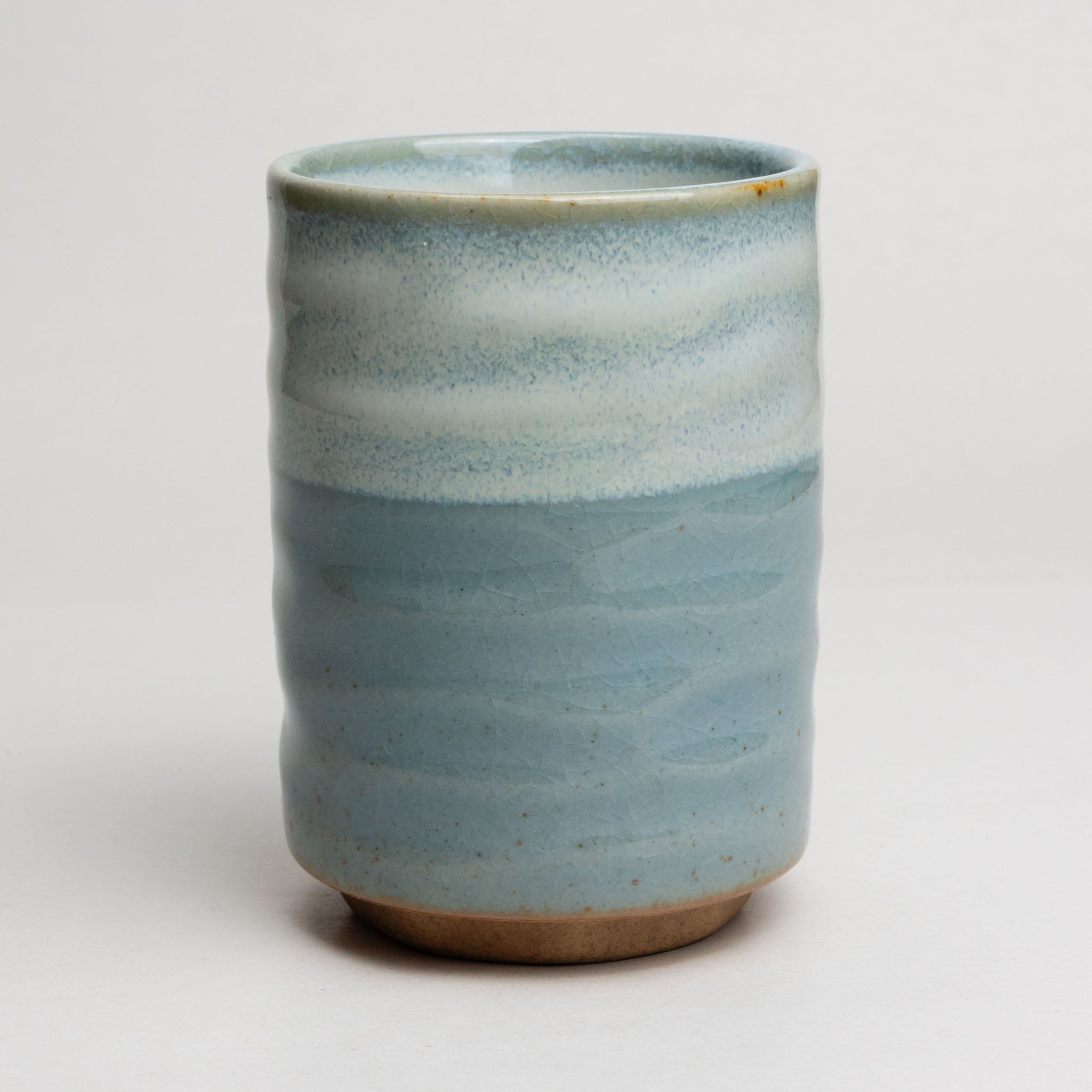 528-2270 White on blue tea cup